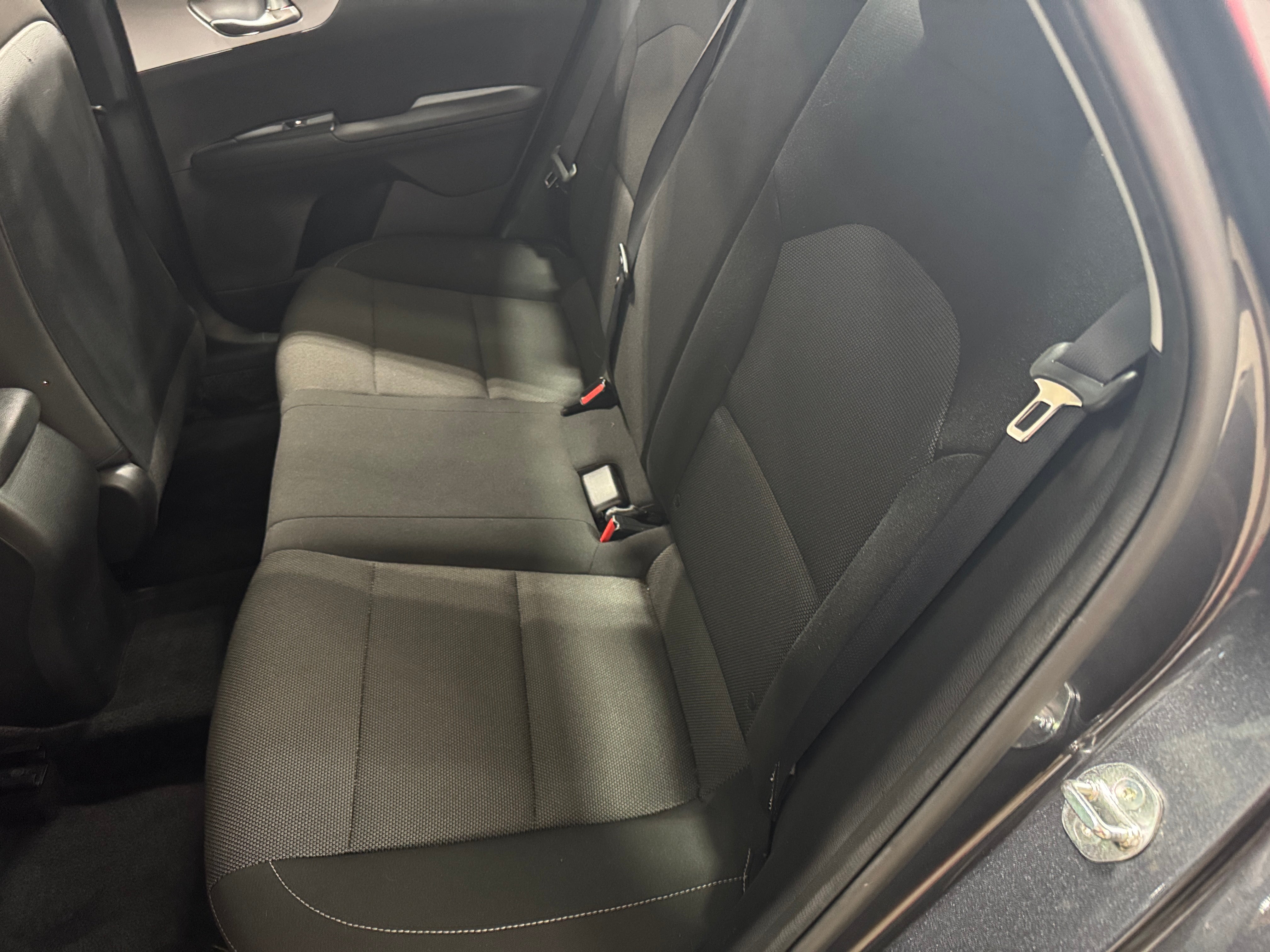 2023 Kia Forte LXS 6