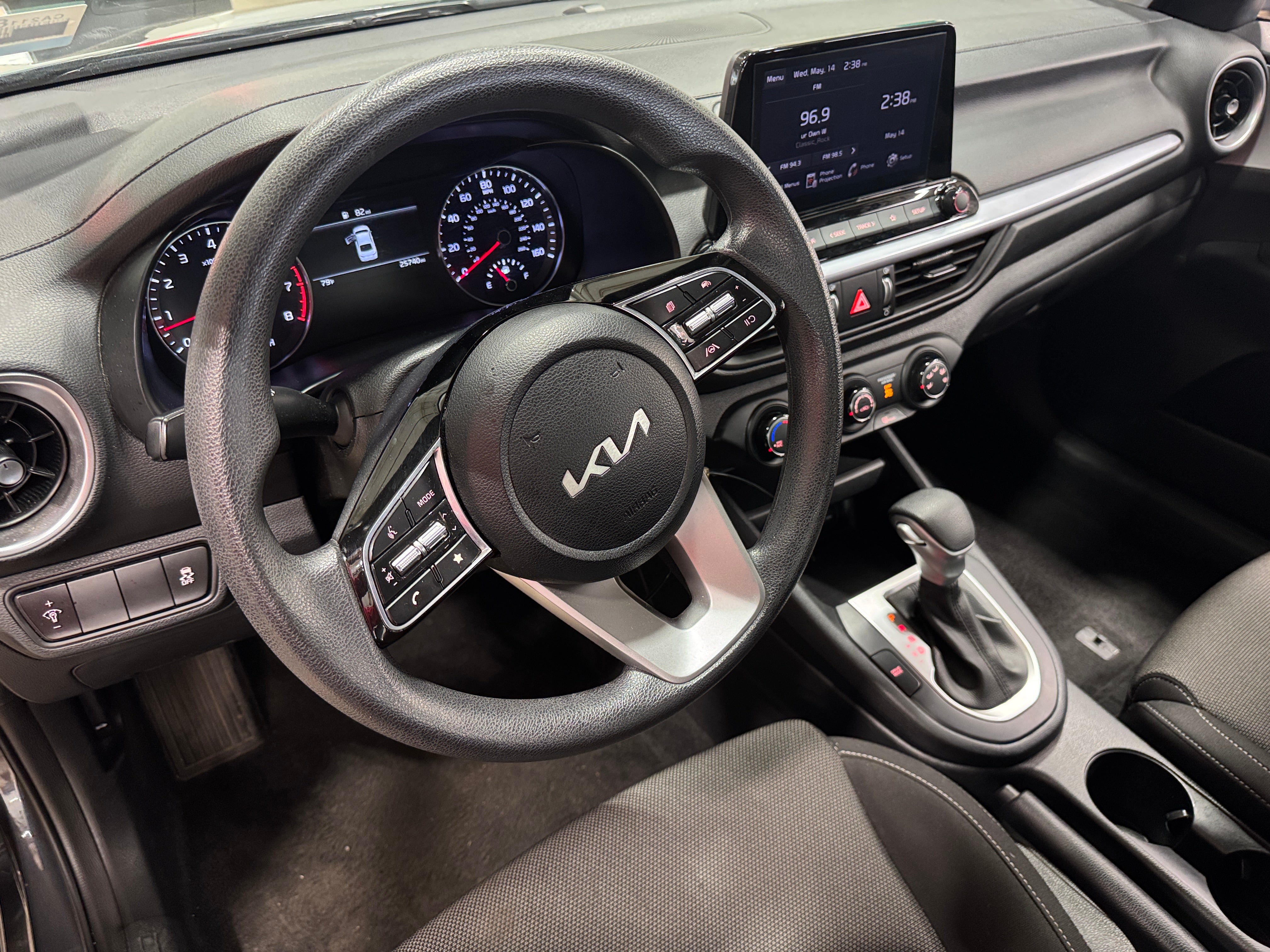 2023 Kia Forte LXS 3