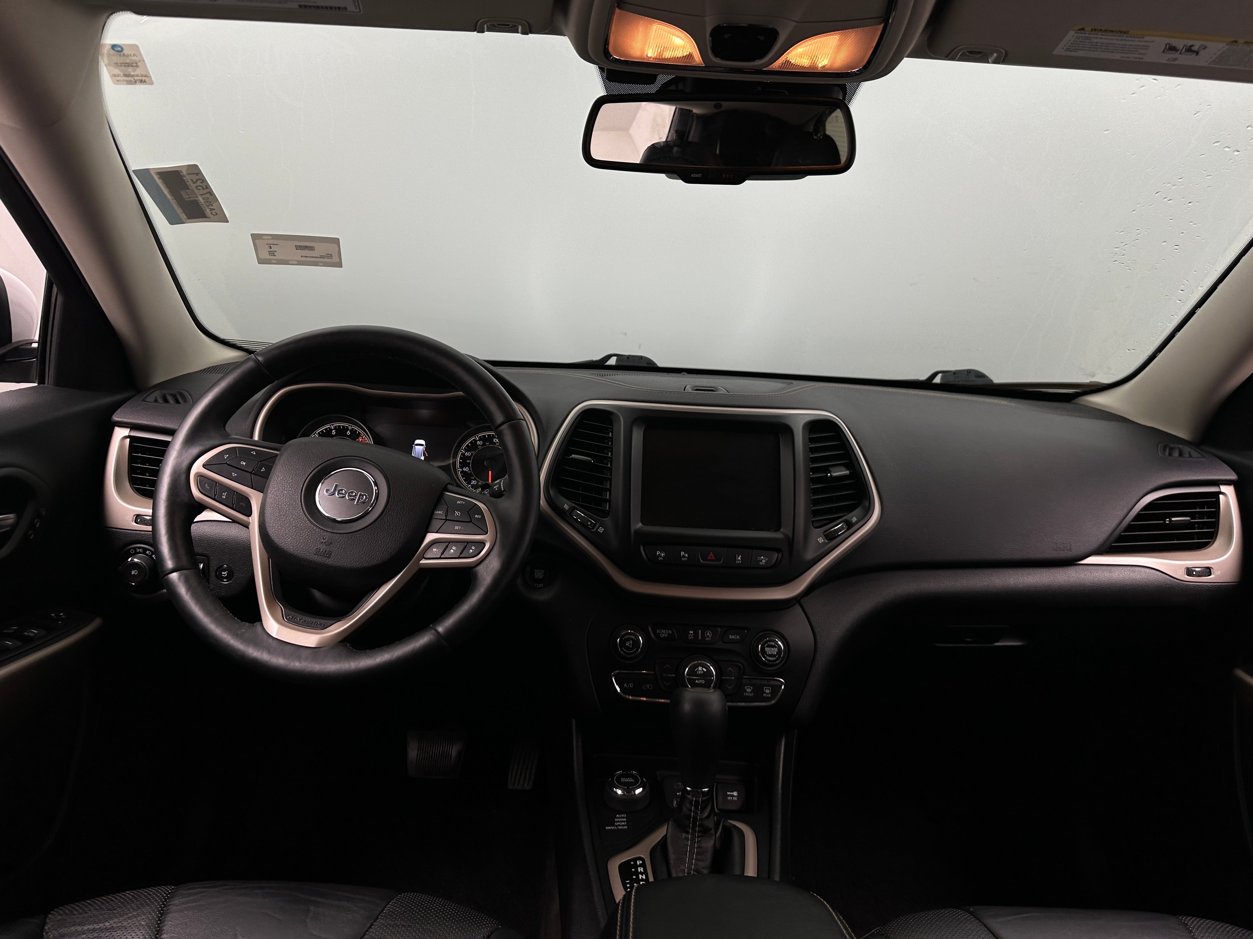 2017 Jeep Cherokee Limited Edition 2