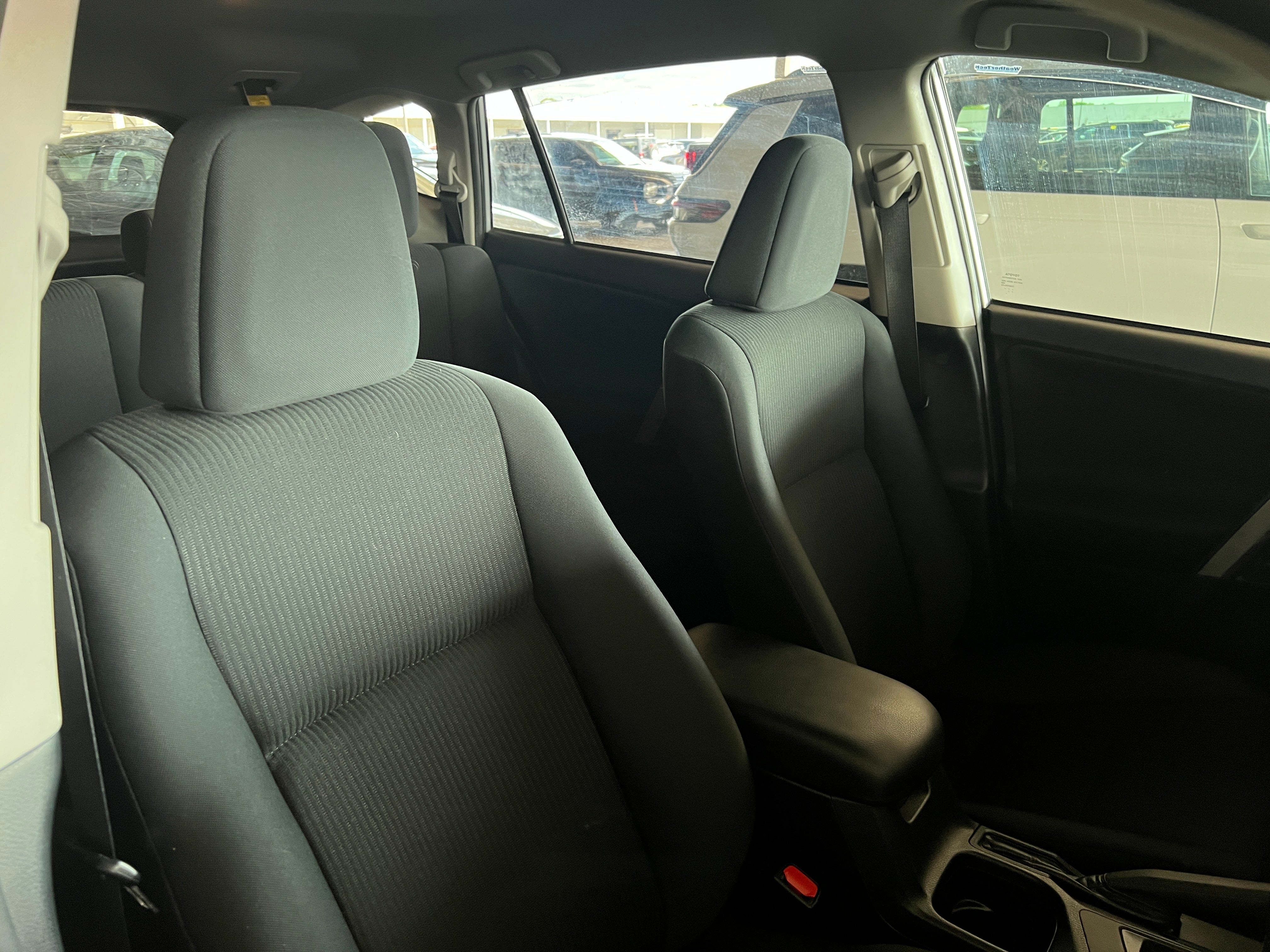 2017 Toyota RAV4 LE 2