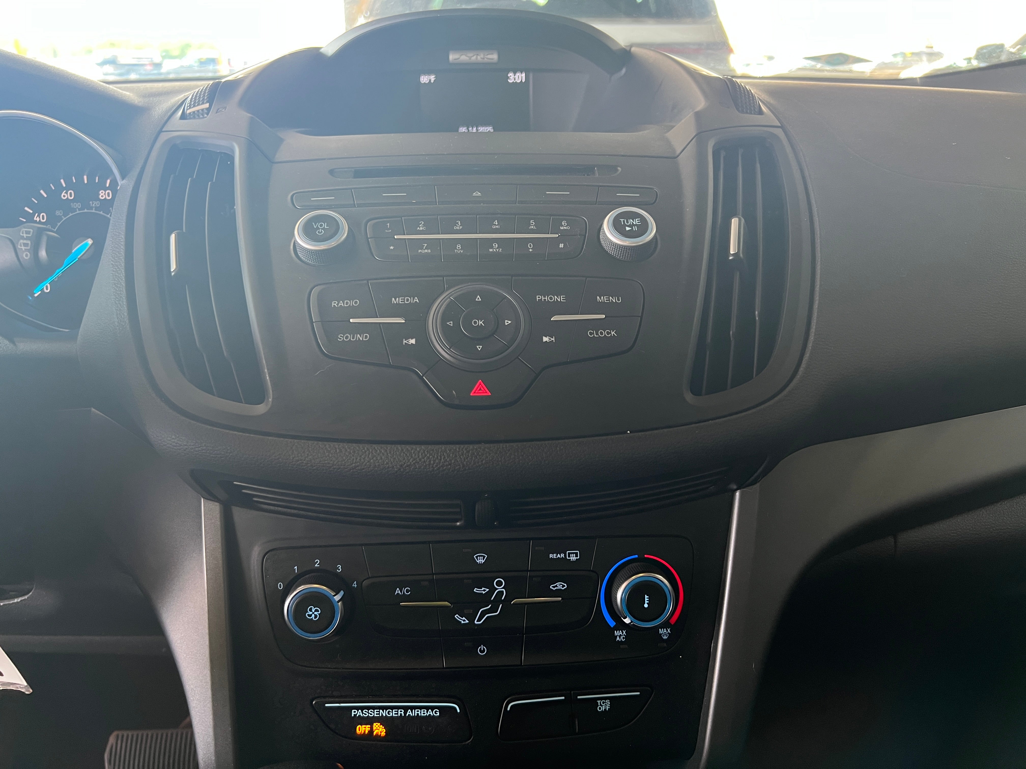 2017 Ford Escape S 4