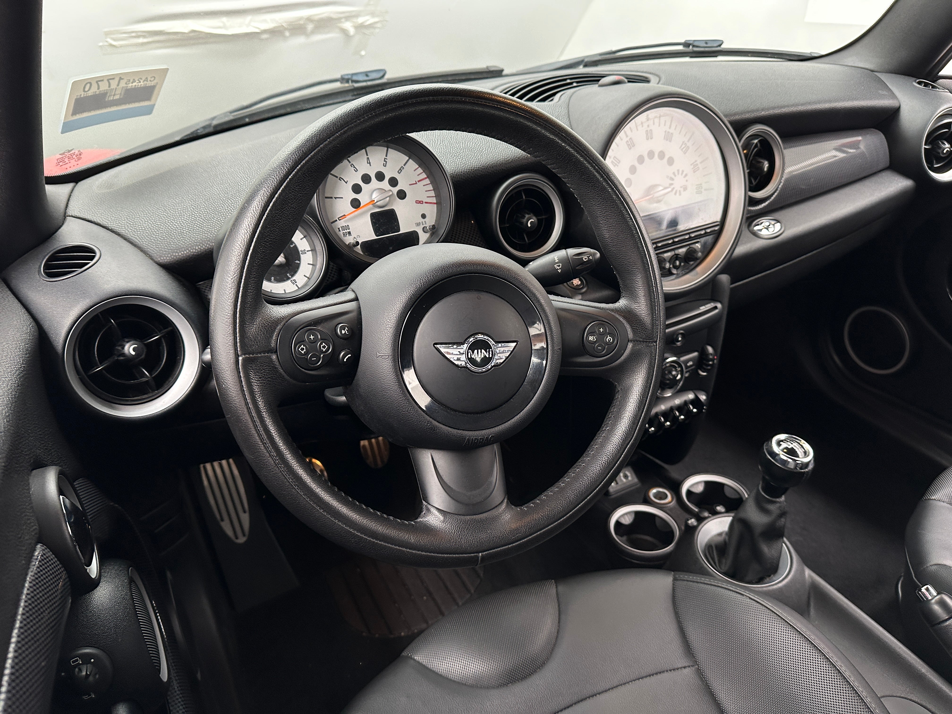2013 MINI Cooper Convertible S 4