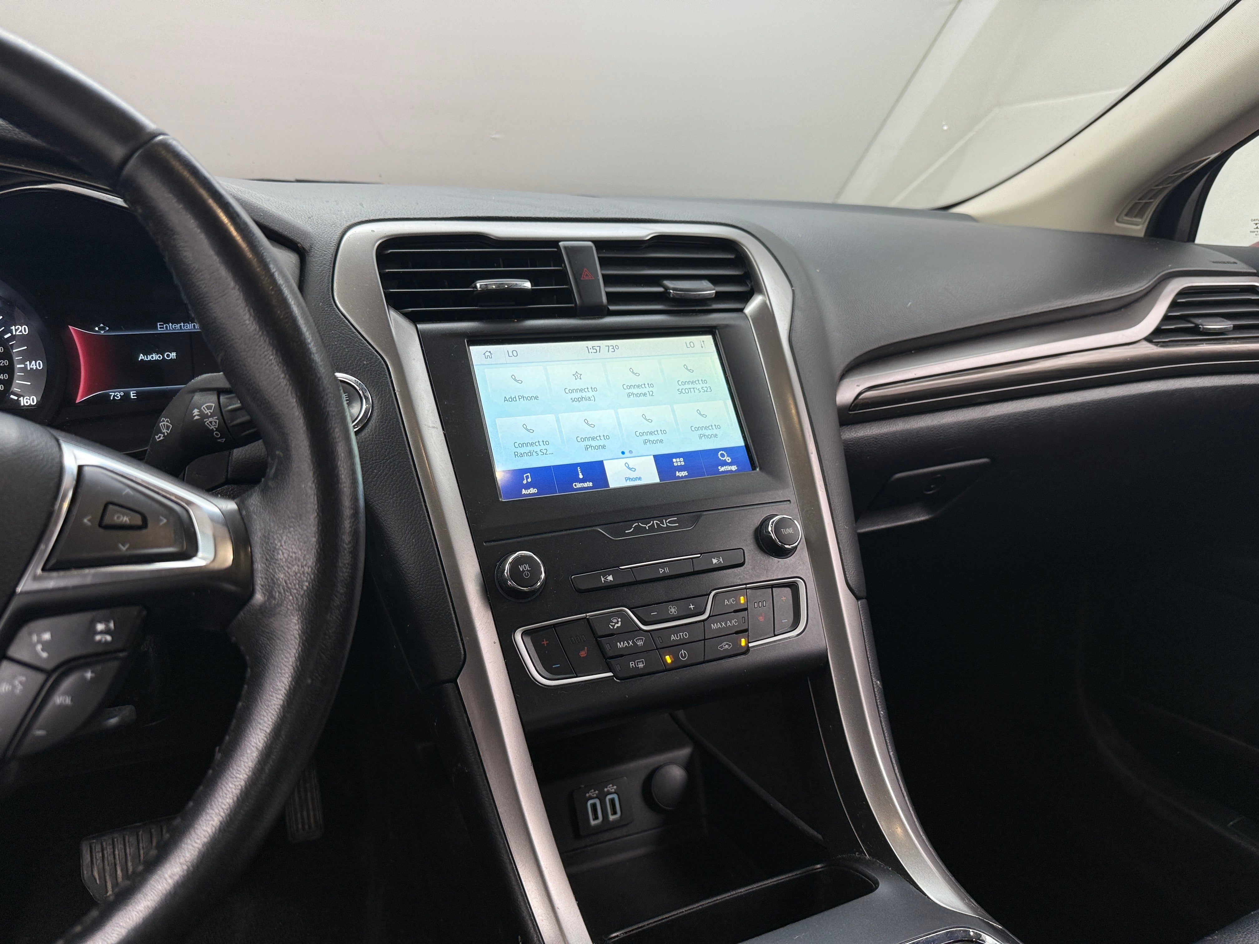 2020 Ford Fusion SEL 3