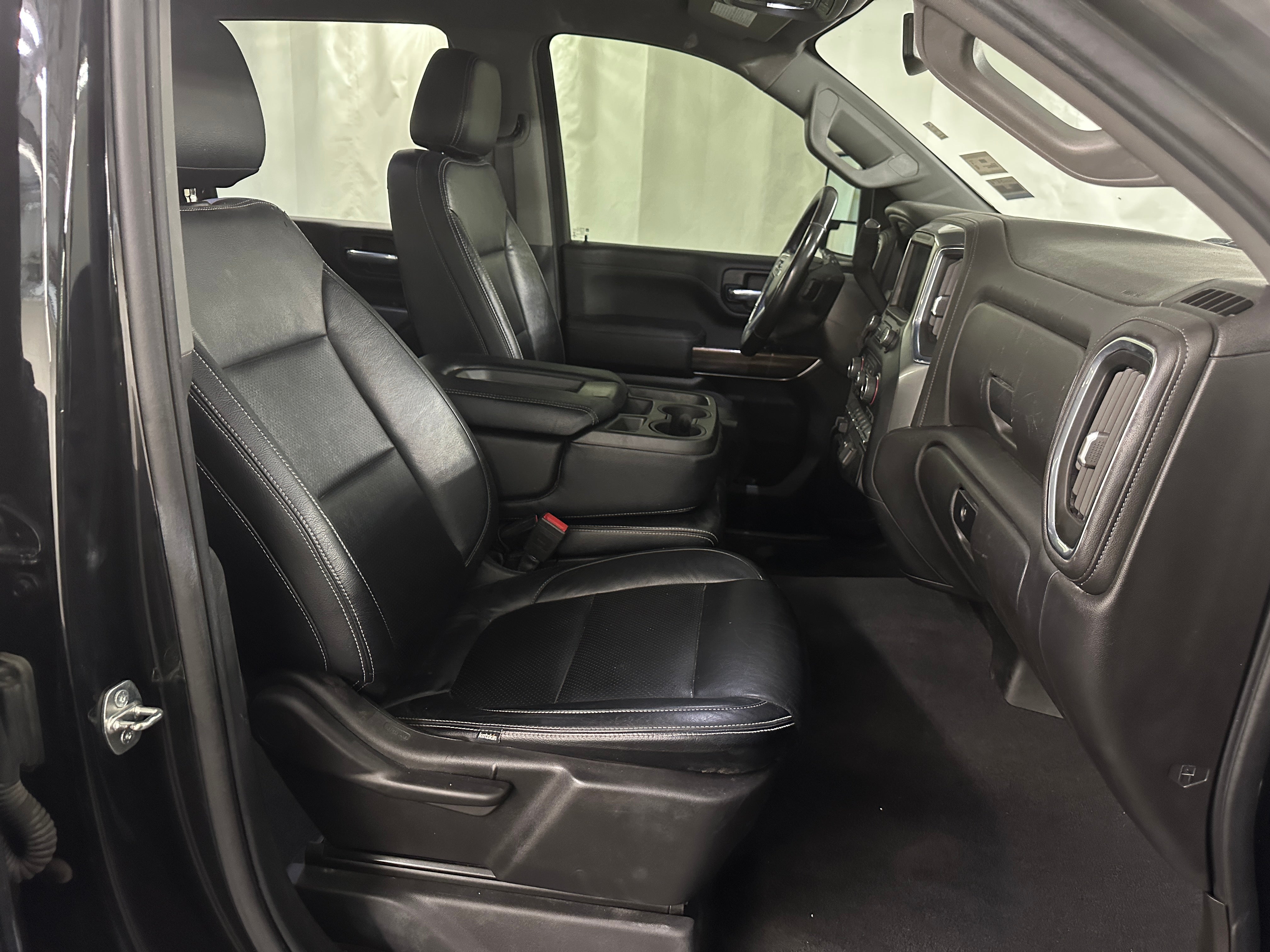 2021 Chevrolet Silverado 2500 LT 2