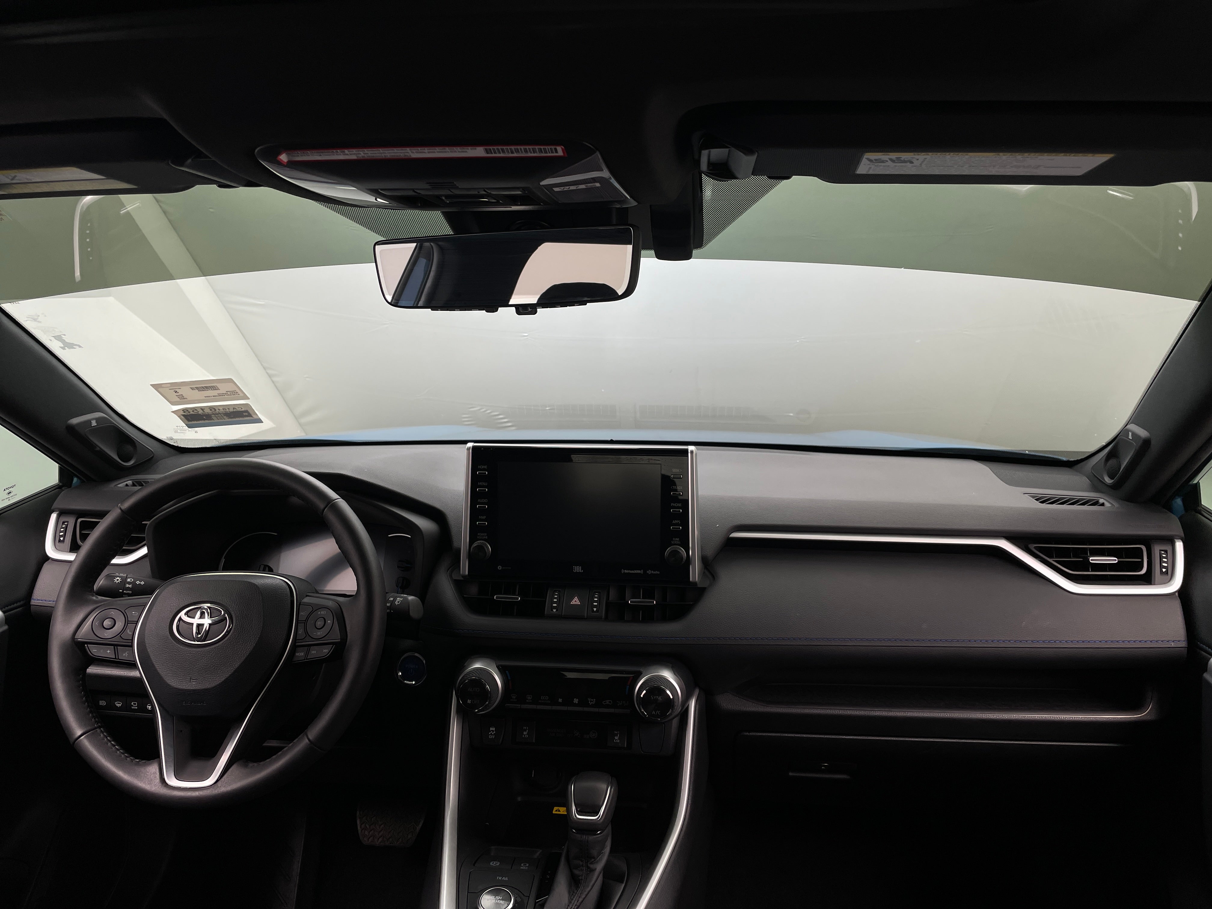 2022 Toyota RAV4 XSE 2
