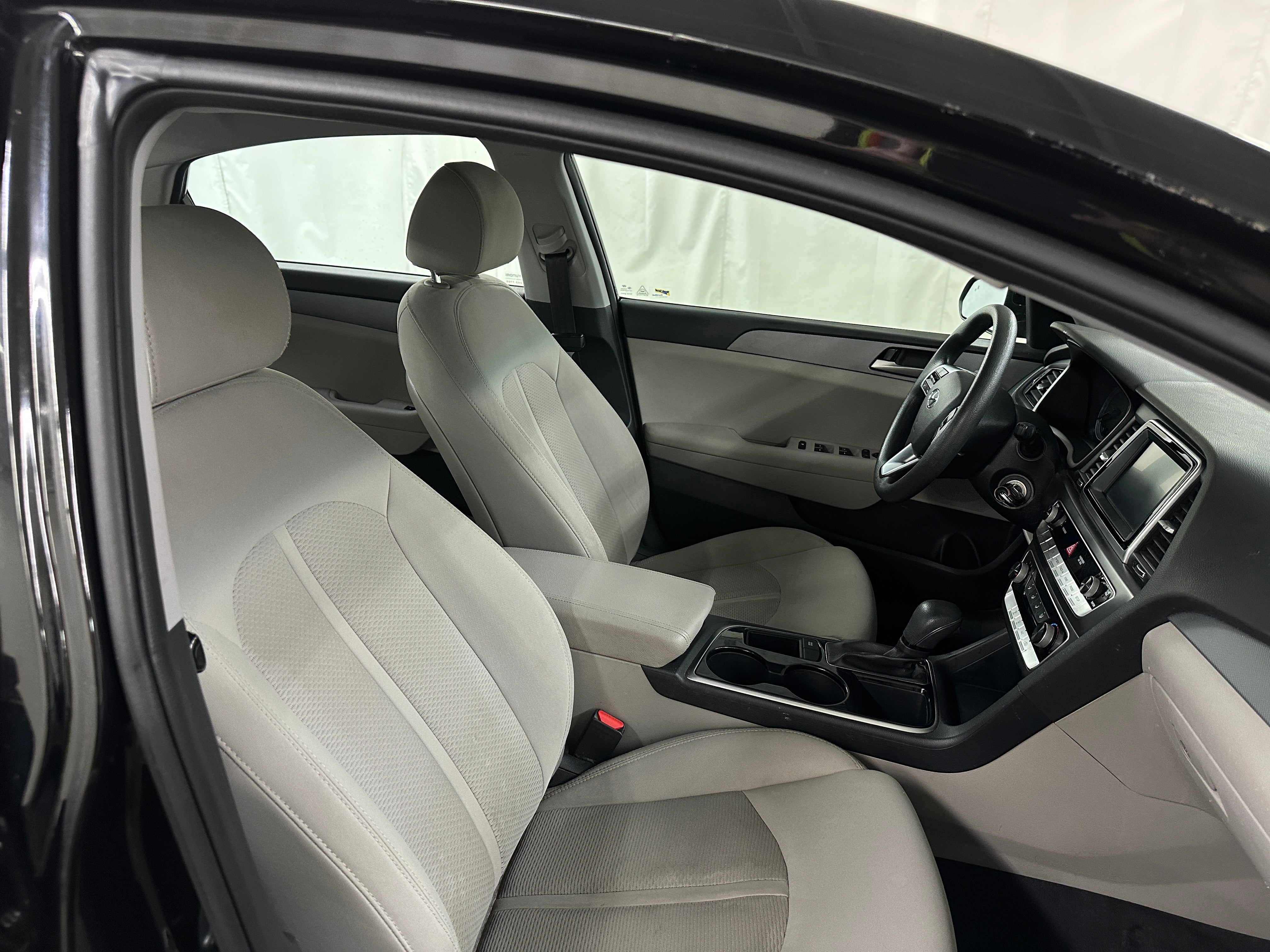 2019 Hyundai Sonata SE 2