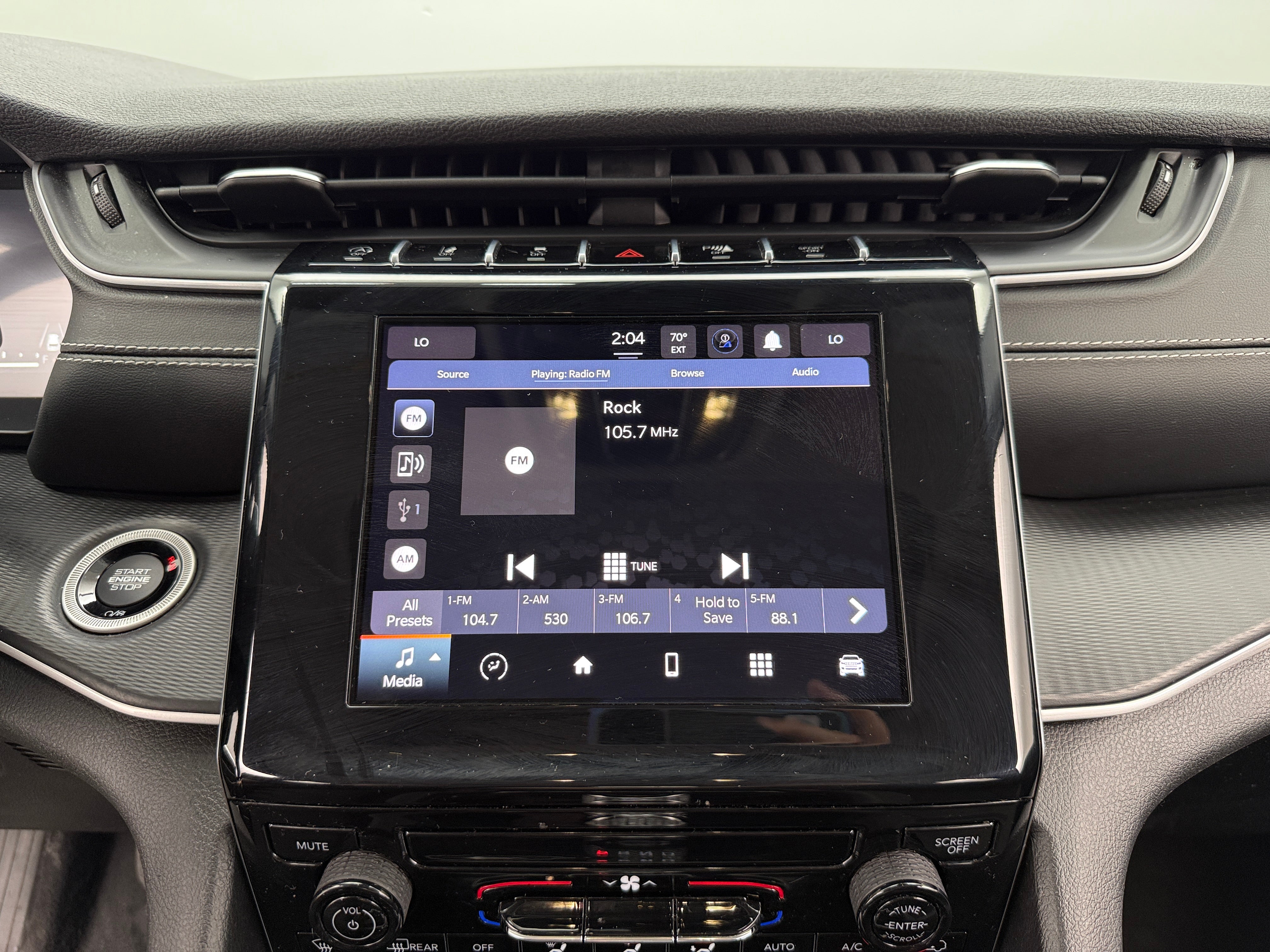 2023 Jeep Grand Cherokee L Laredo 4