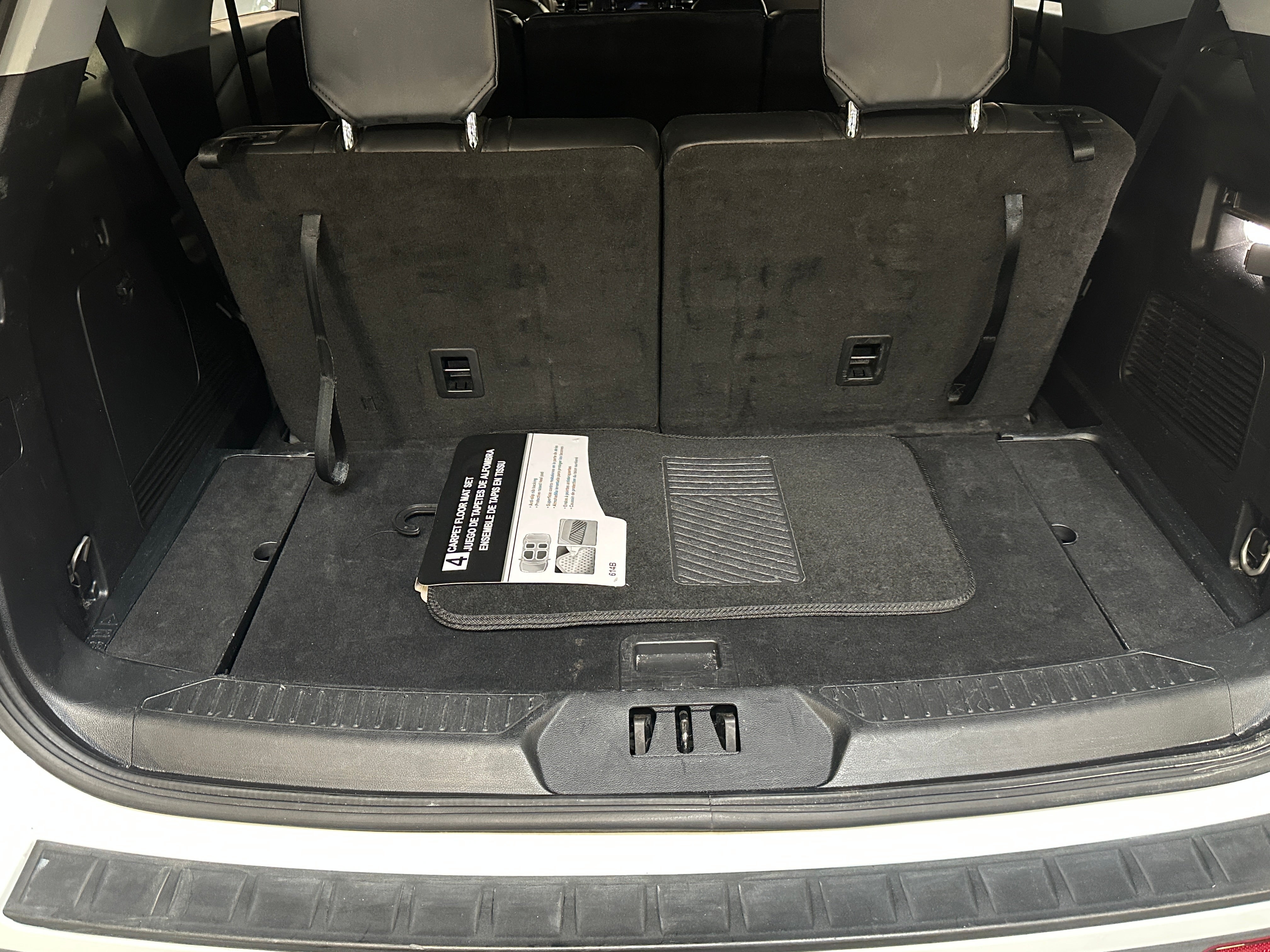 2023 Ford Explorer XLT 6