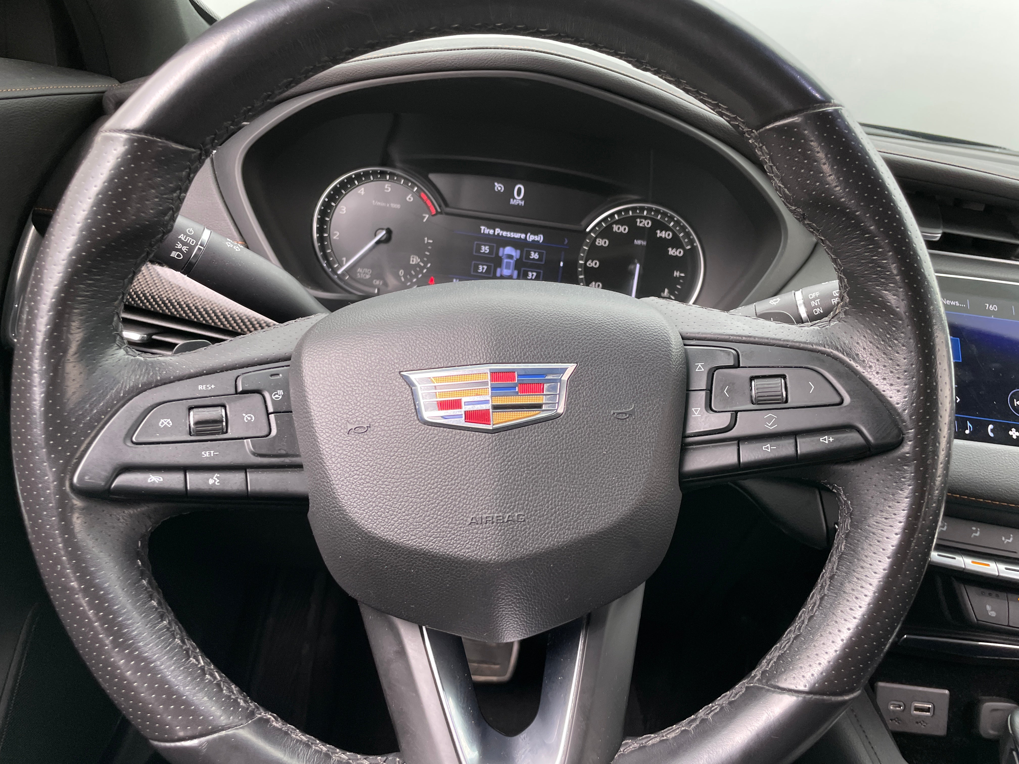 2019 Cadillac XT4 Sport 4