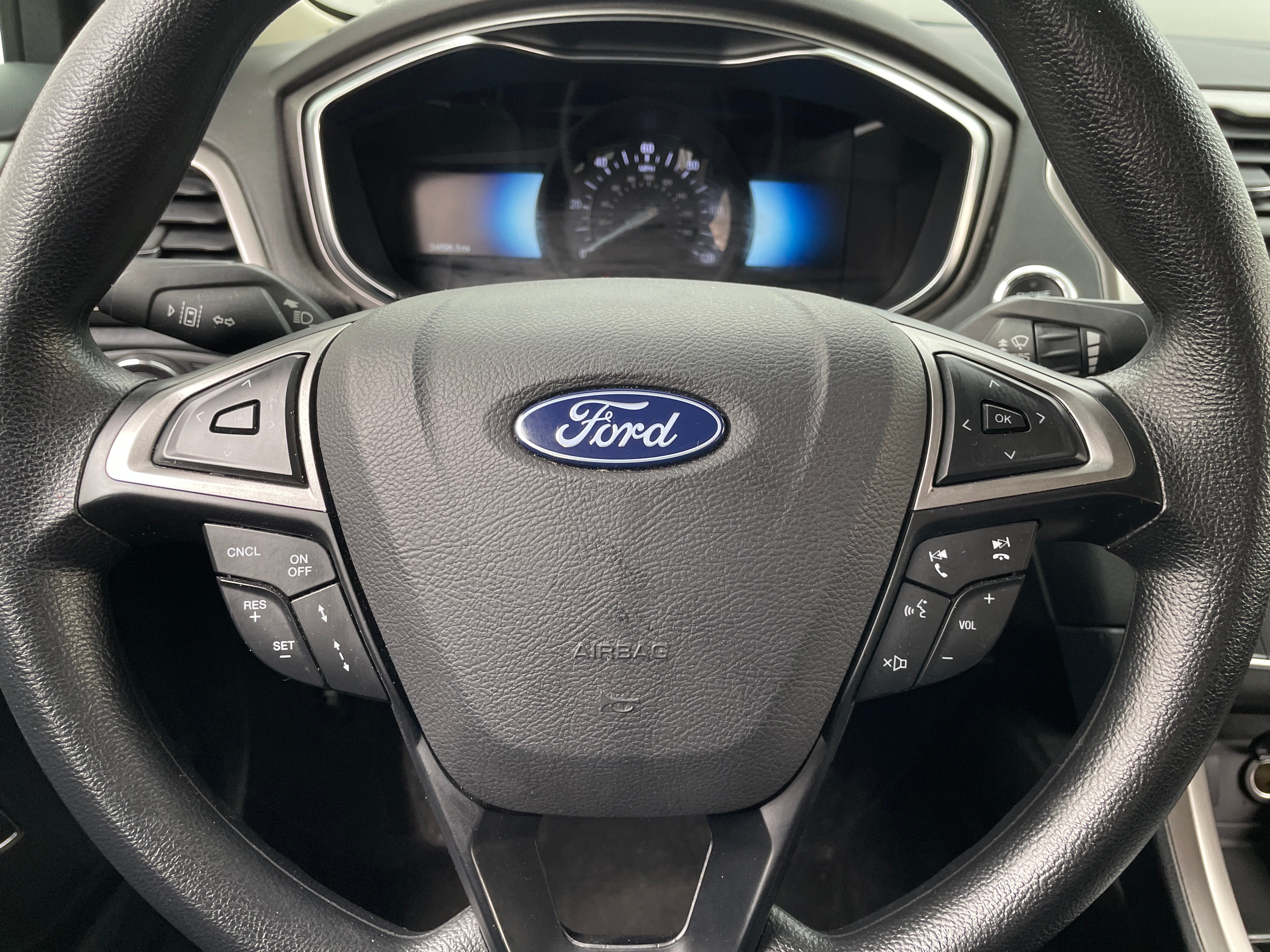 2020 Ford Fusion  5
