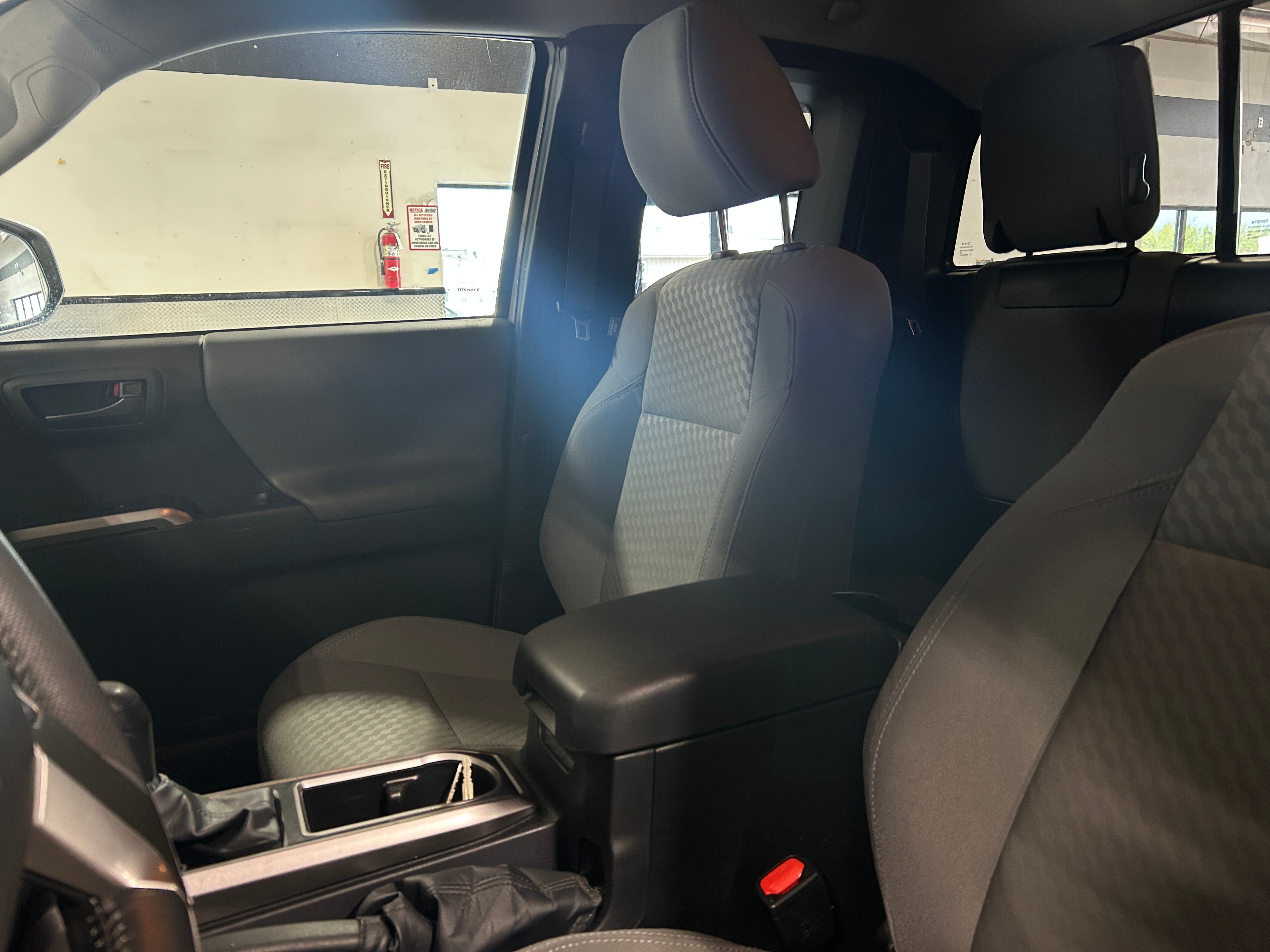 2022 Toyota Tacoma SR5 2