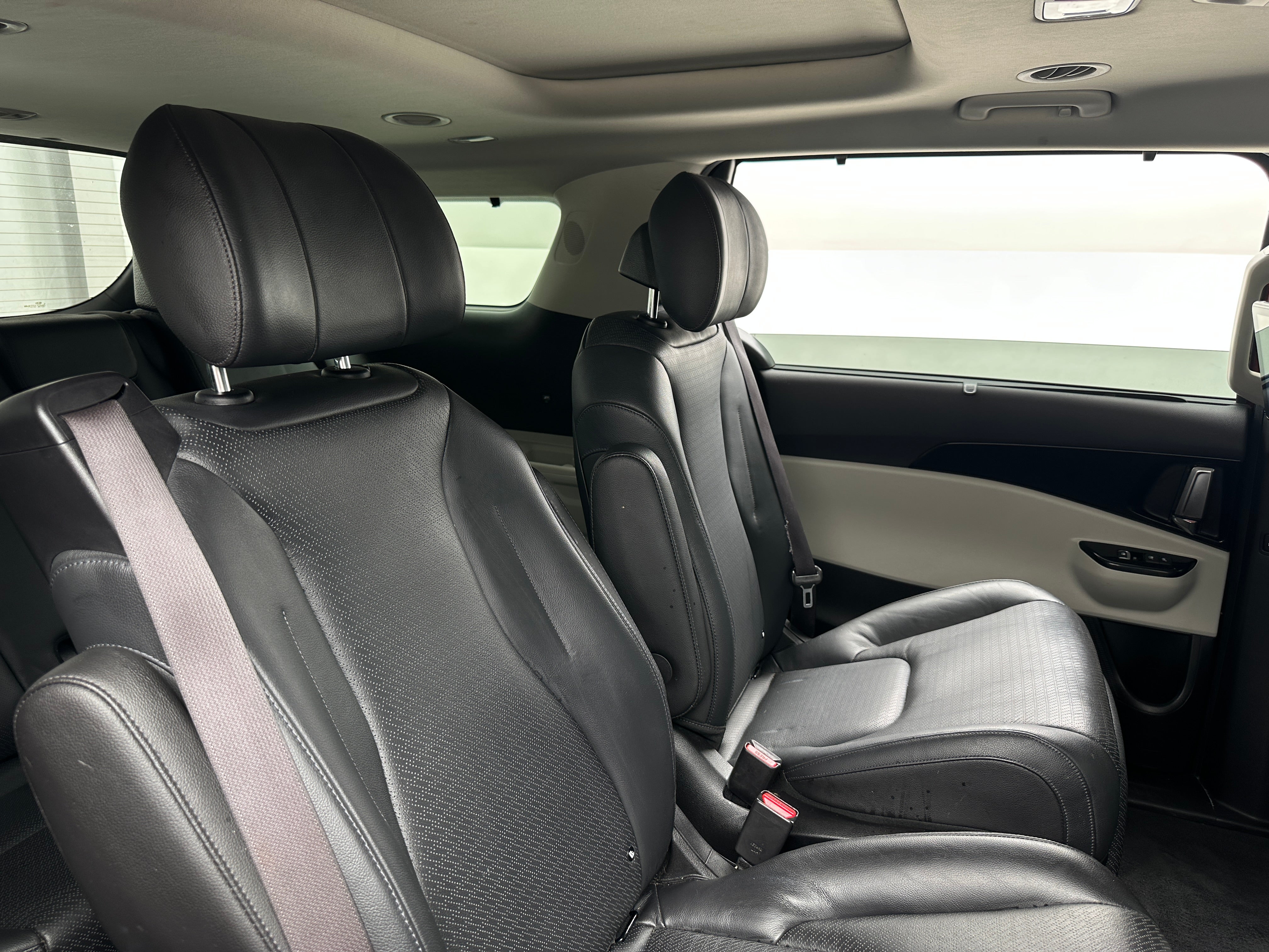 2022 Kia Carnival SX Prestige 5