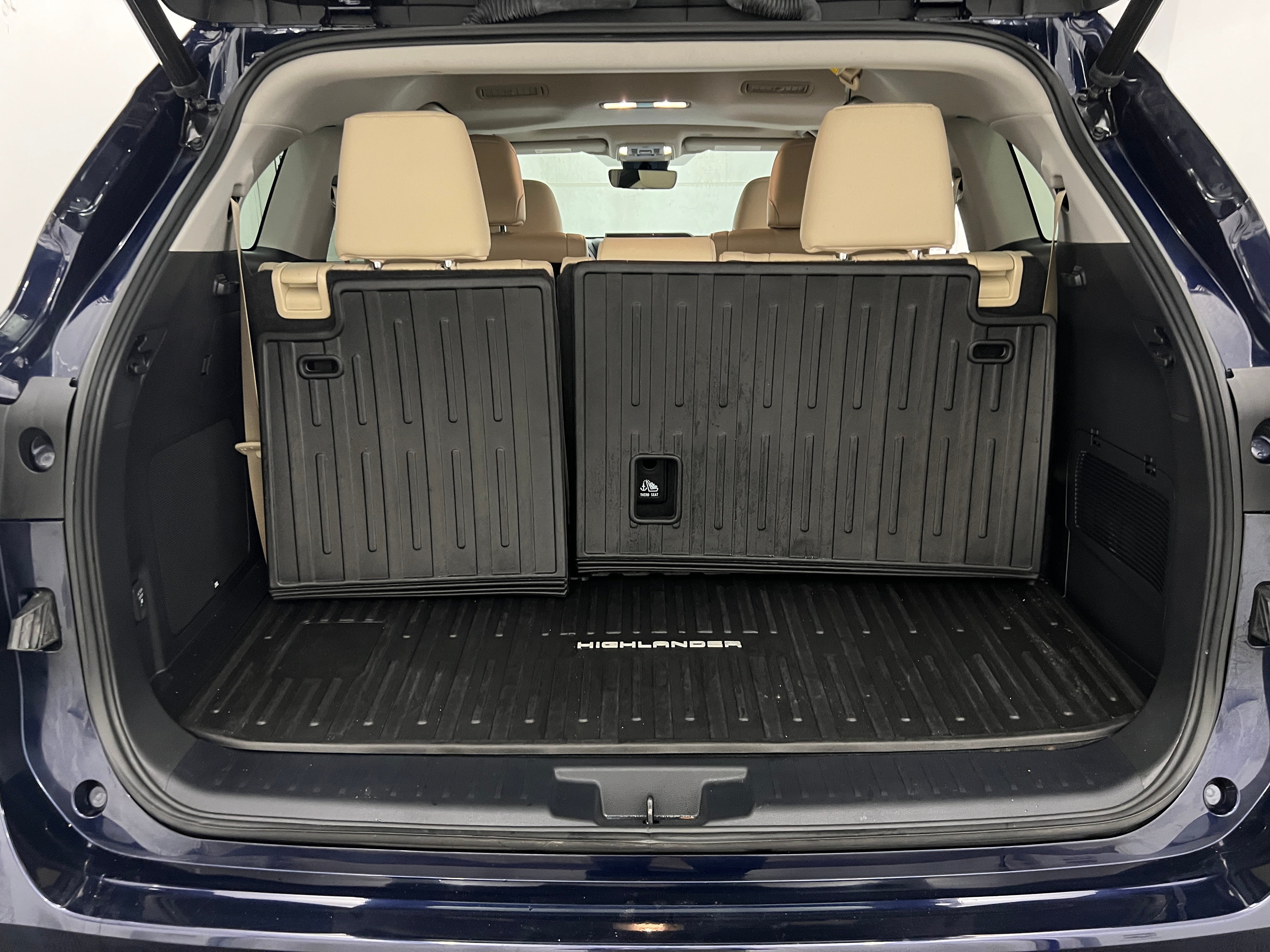 2023 Toyota Highlander Limited 6