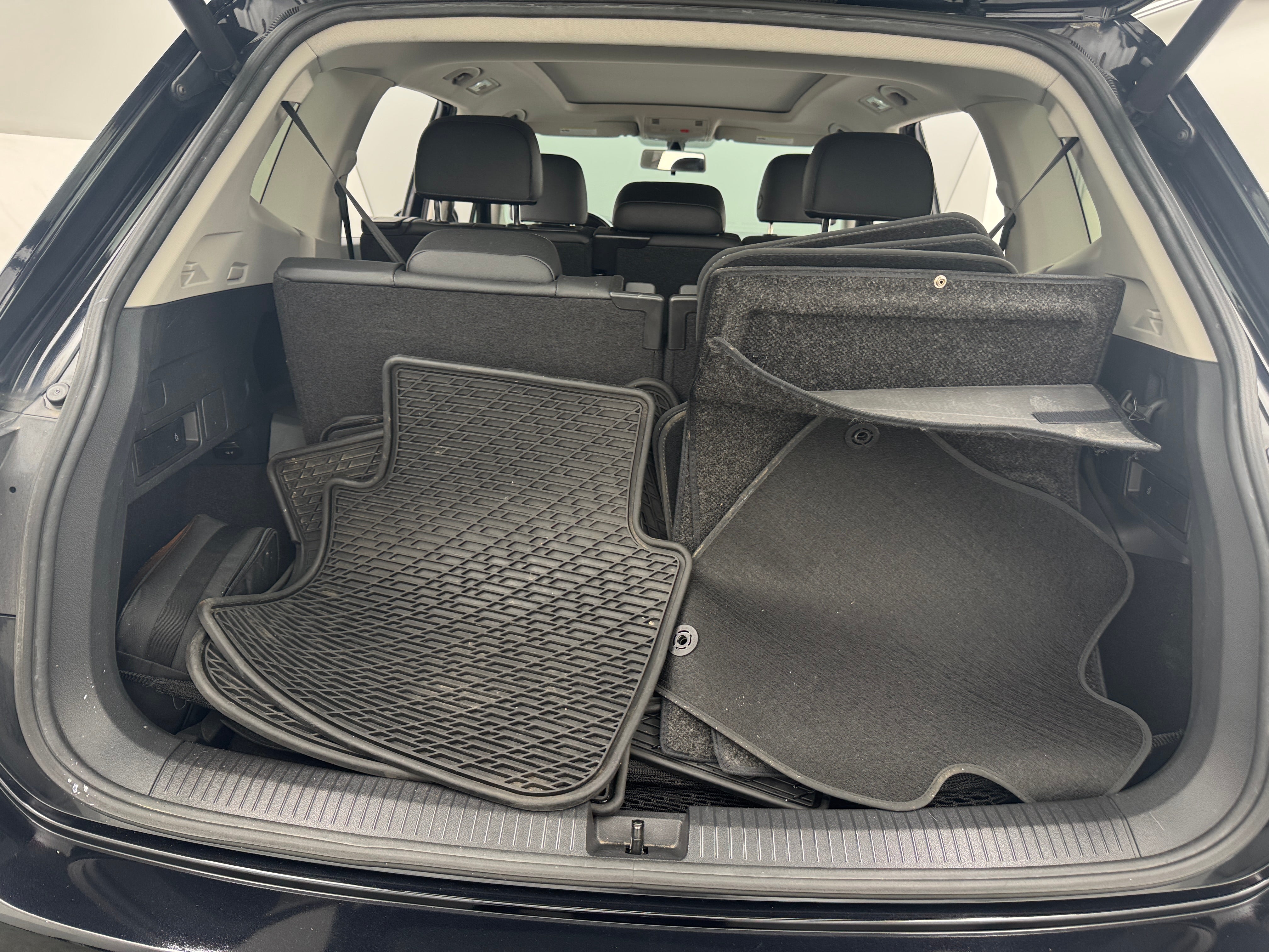 2018 Volkswagen Tiguan SEL 6
