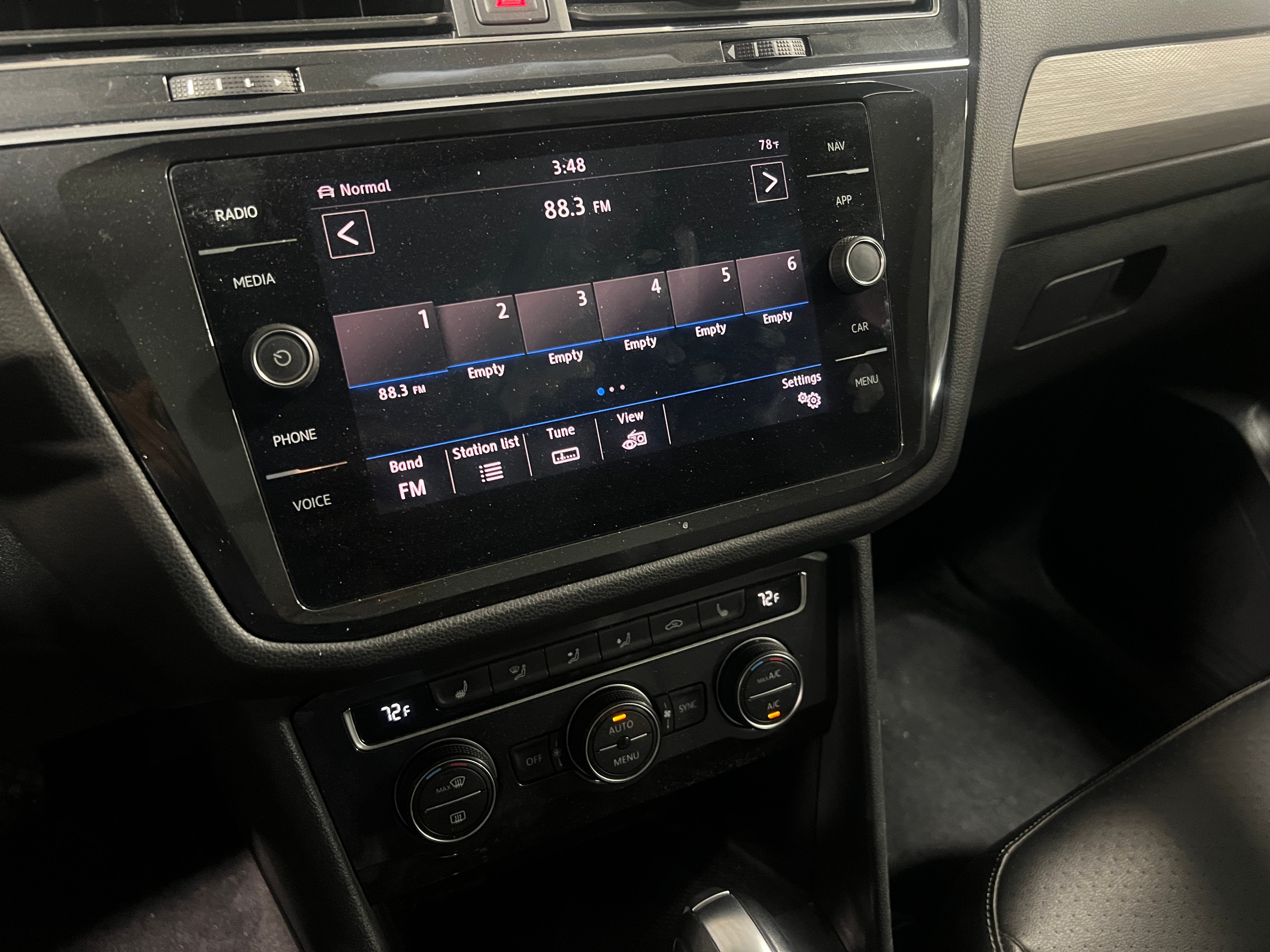 2018 Volkswagen Tiguan SEL 3