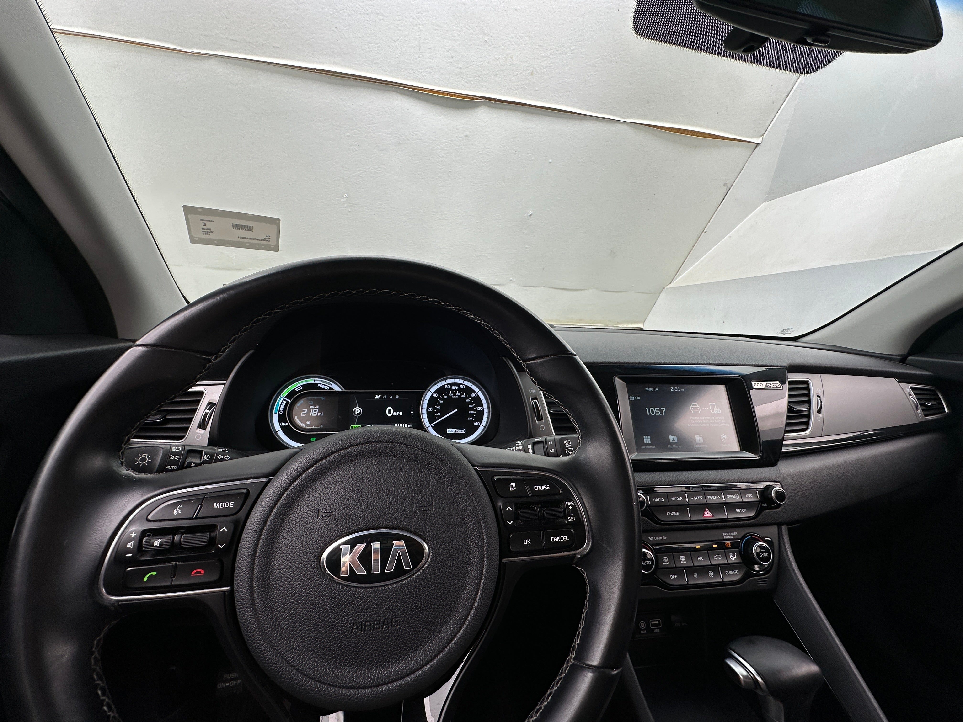 2017 Kia Niro EX 3