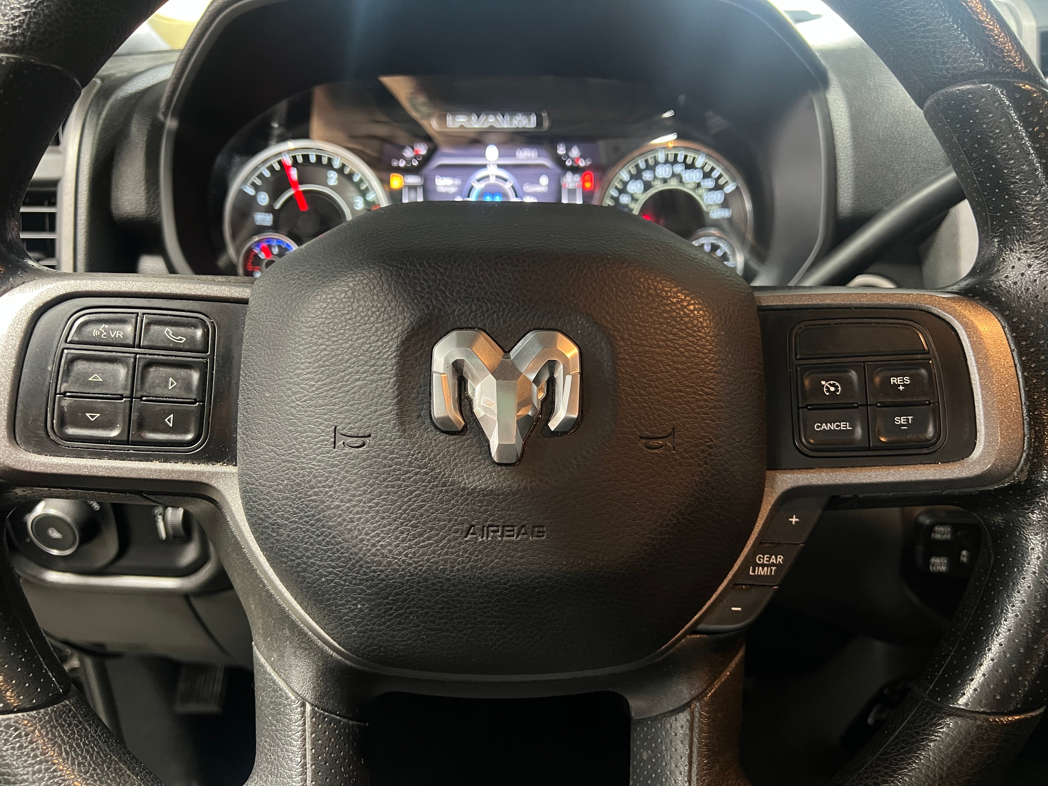 2022 RAM 2500 Tradesman 5