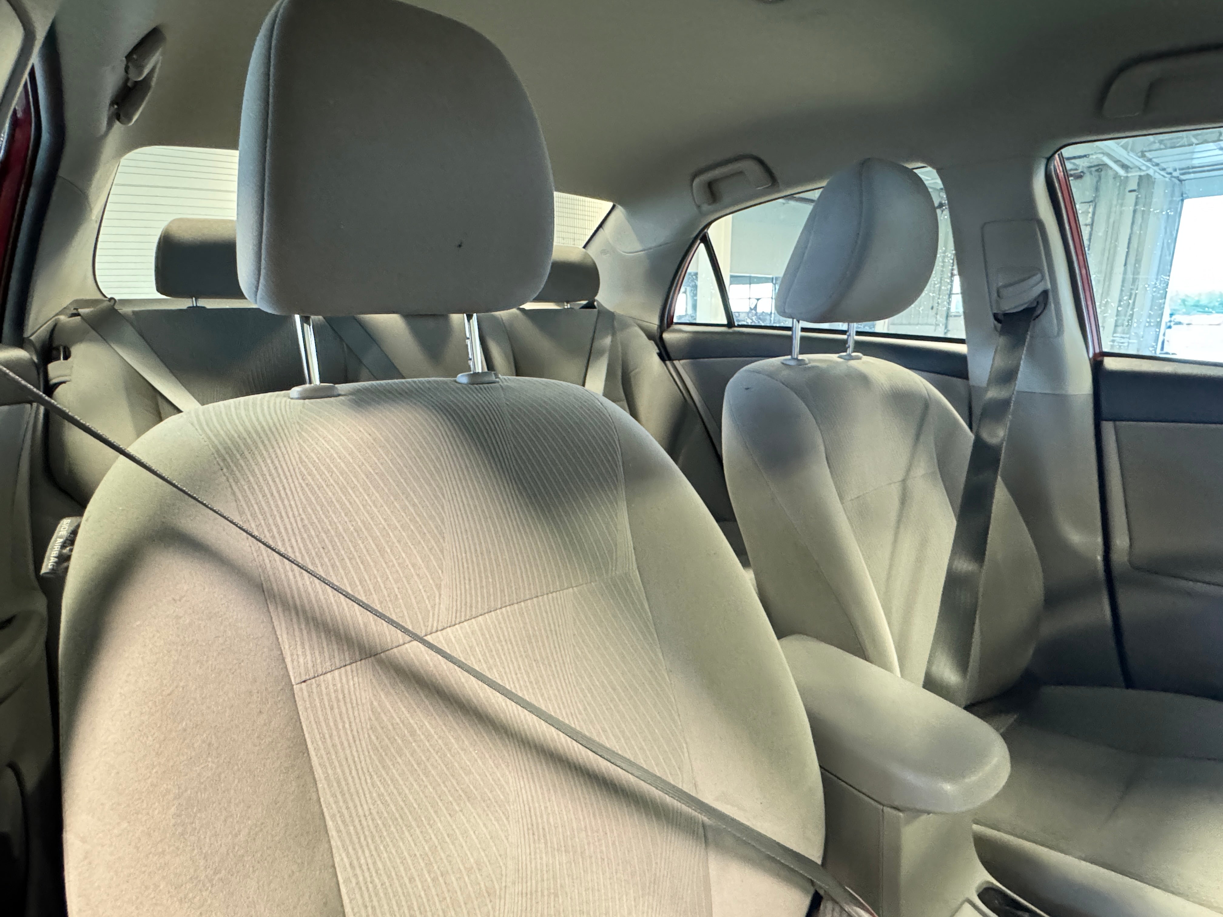 2013 Toyota Corolla LE 2