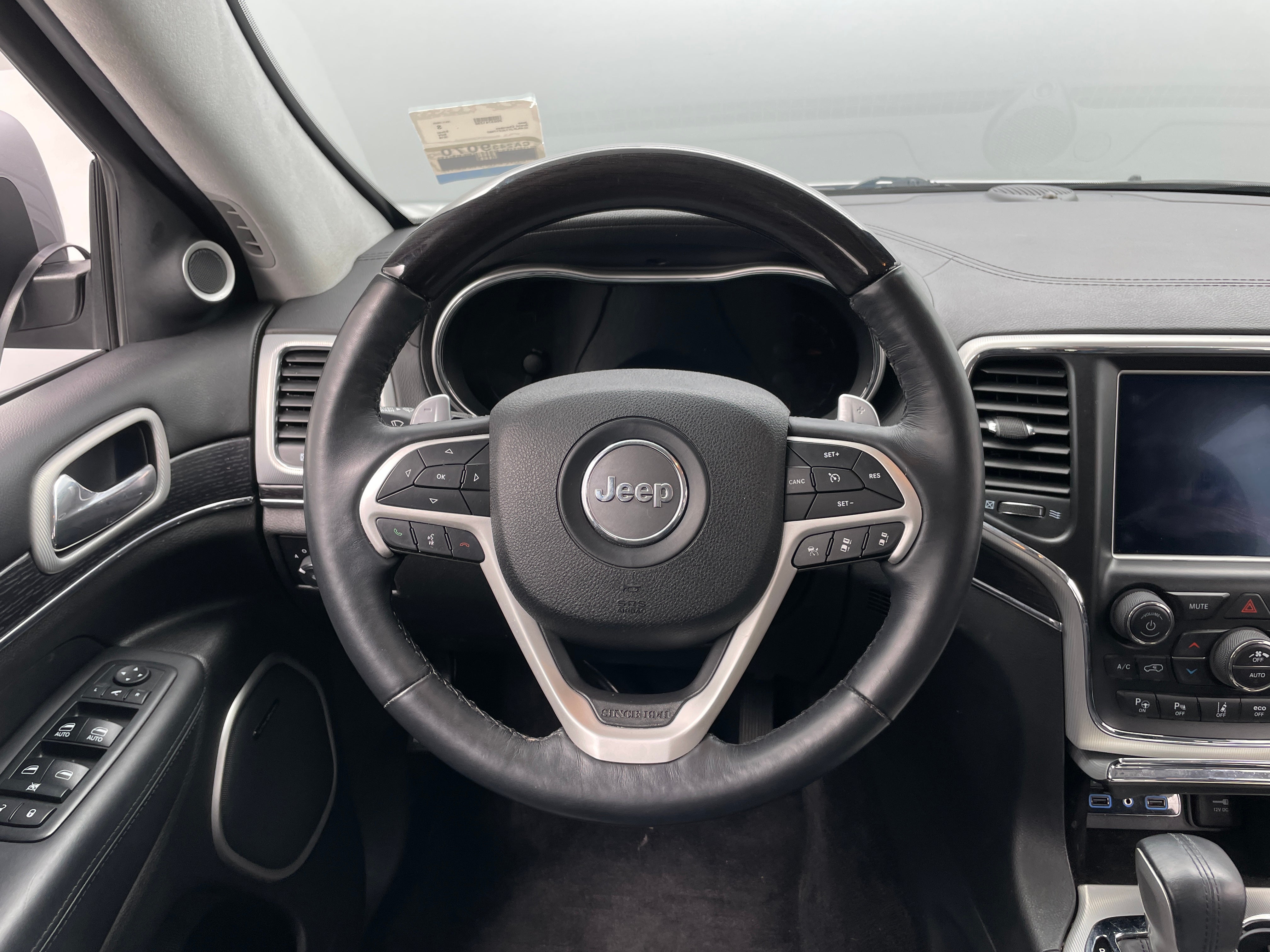 2018 Jeep Grand Cherokee Summit 4