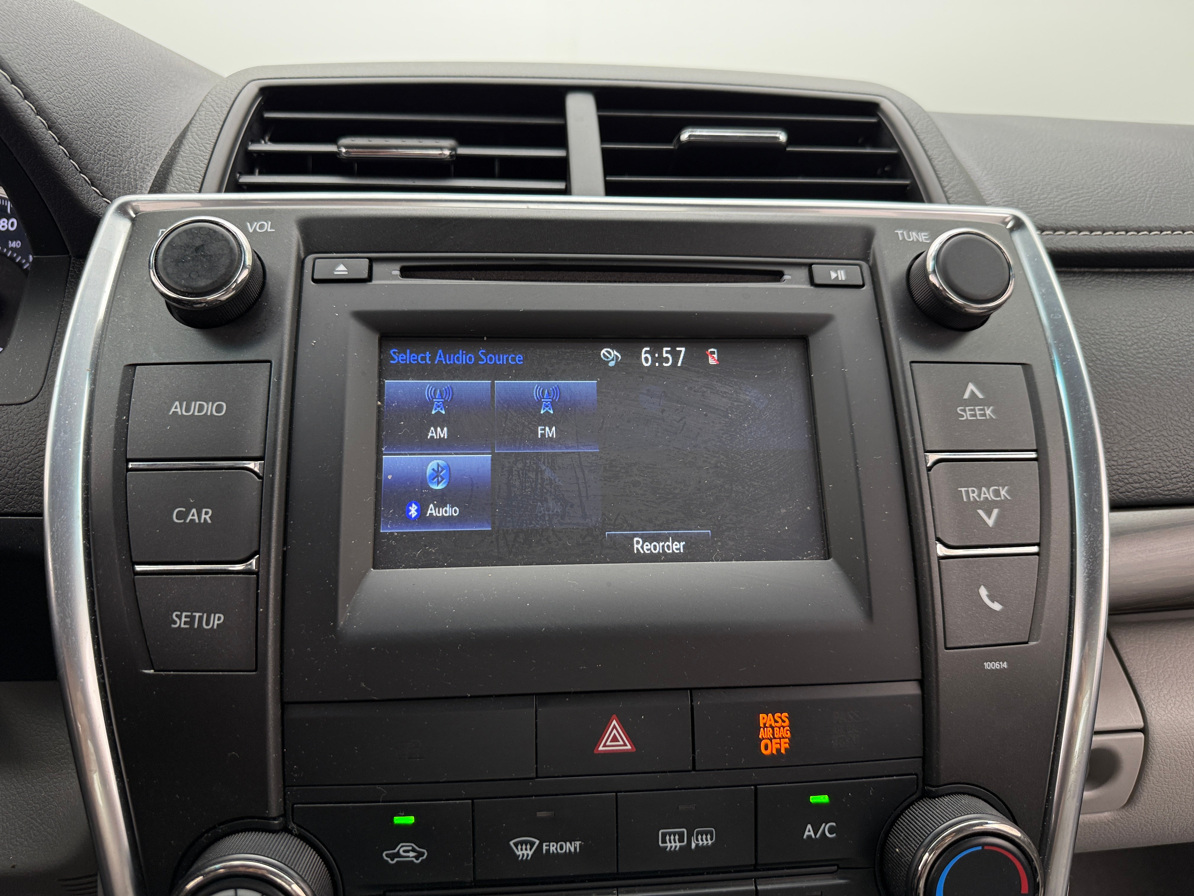 2016 Toyota Camry LE 4