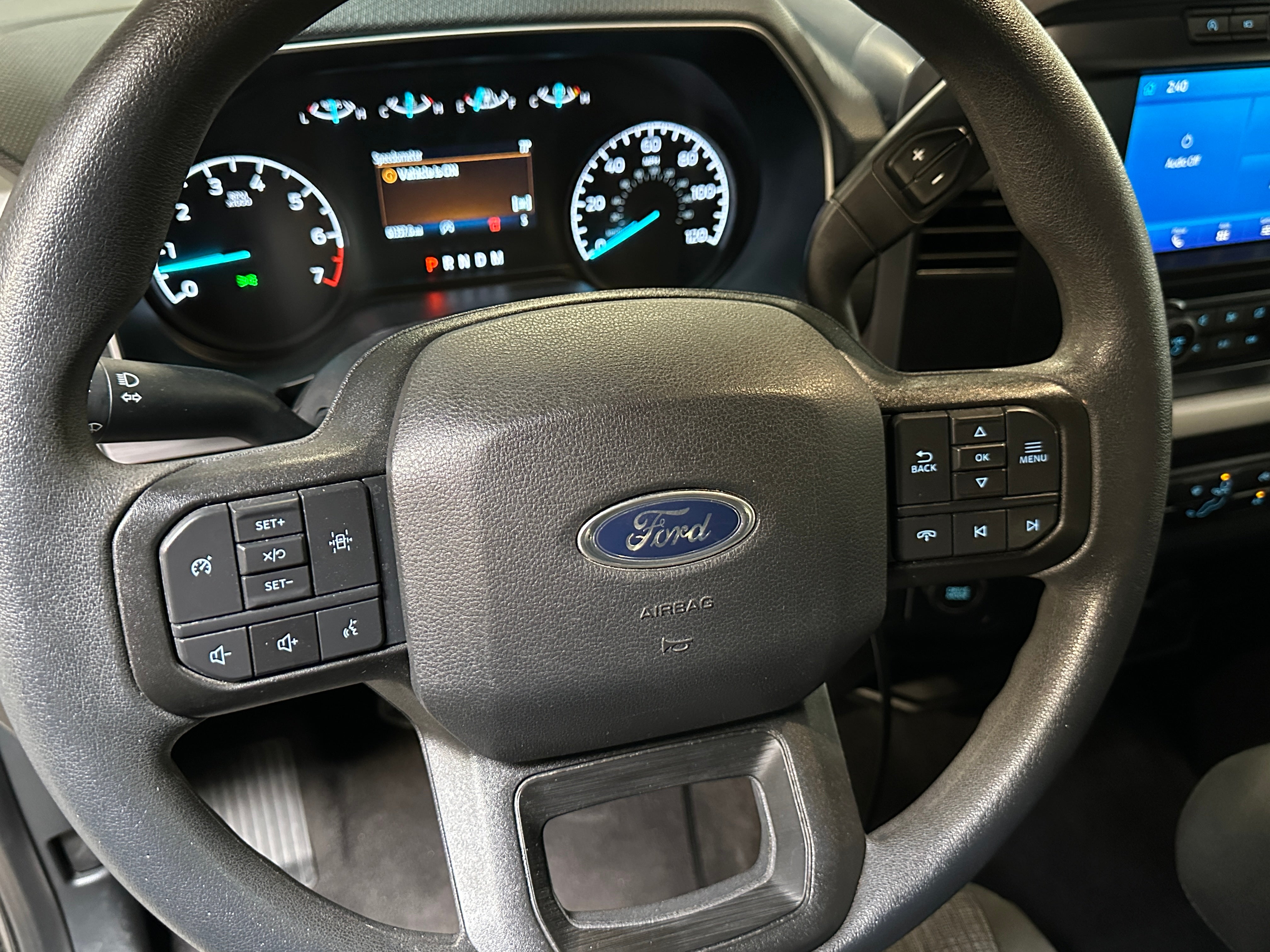 2023 Ford Econoline E-150 5