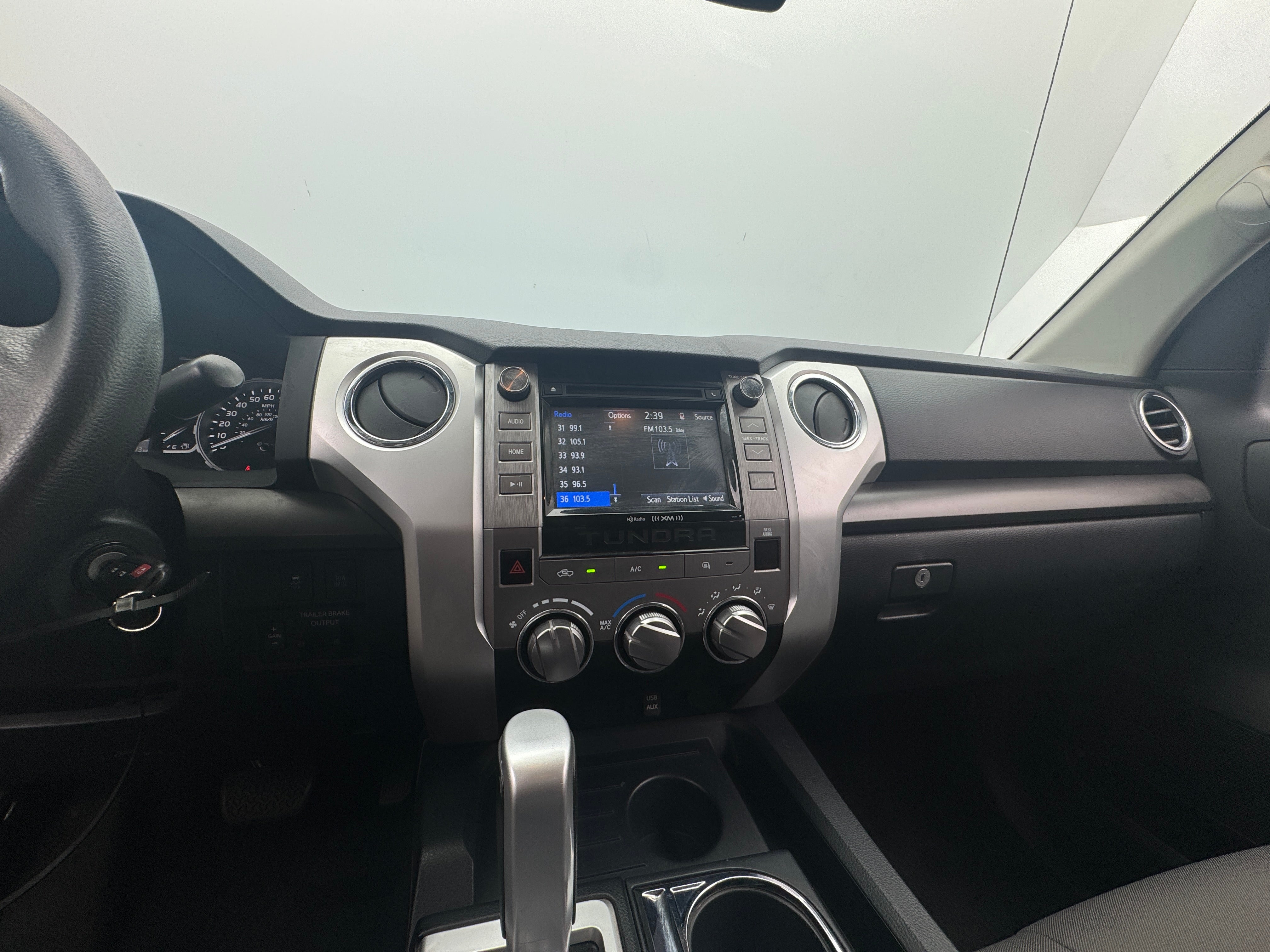 2018 Toyota Tundra SR5 4