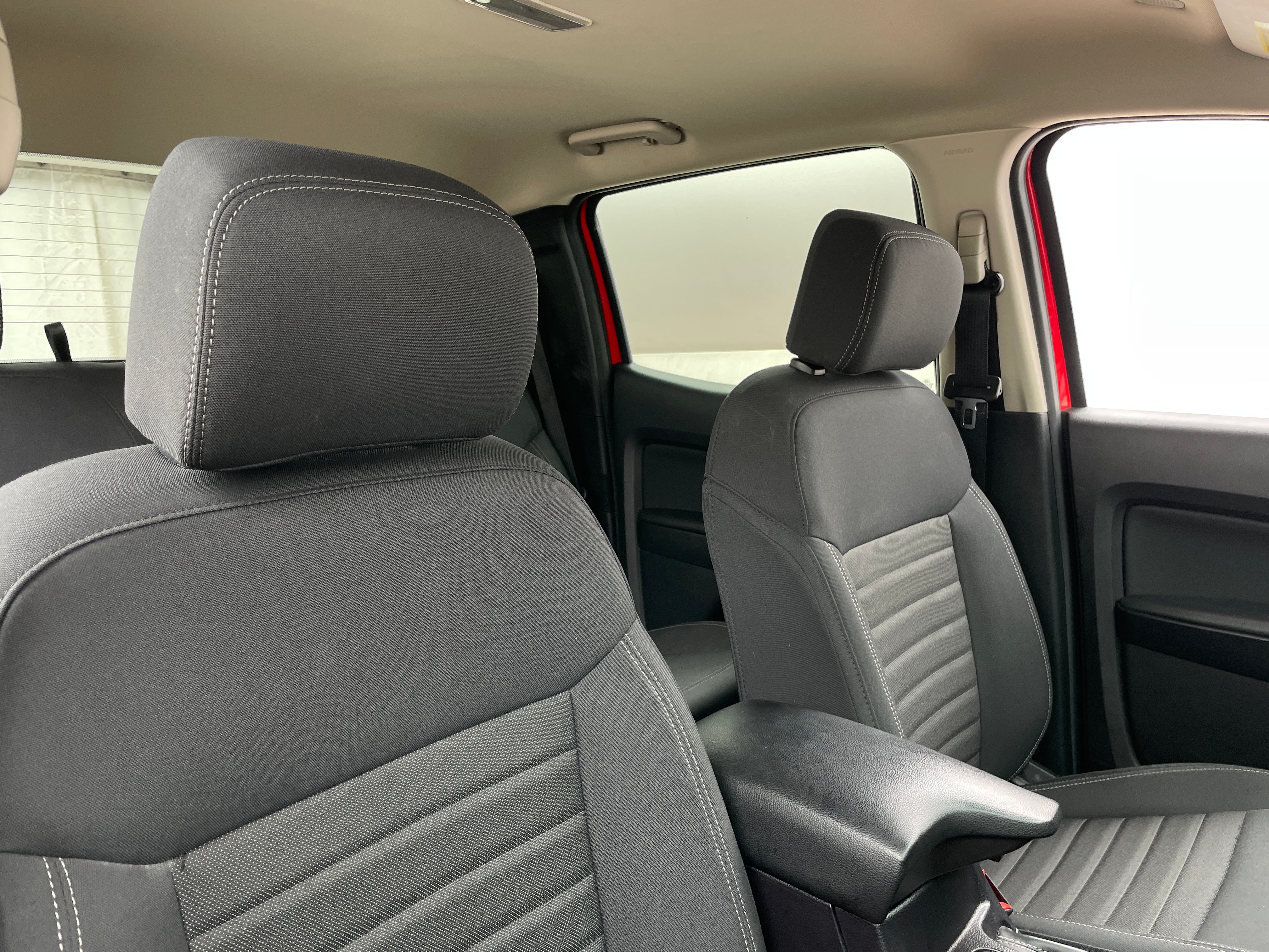 2023 Ford Ranger XLT 2