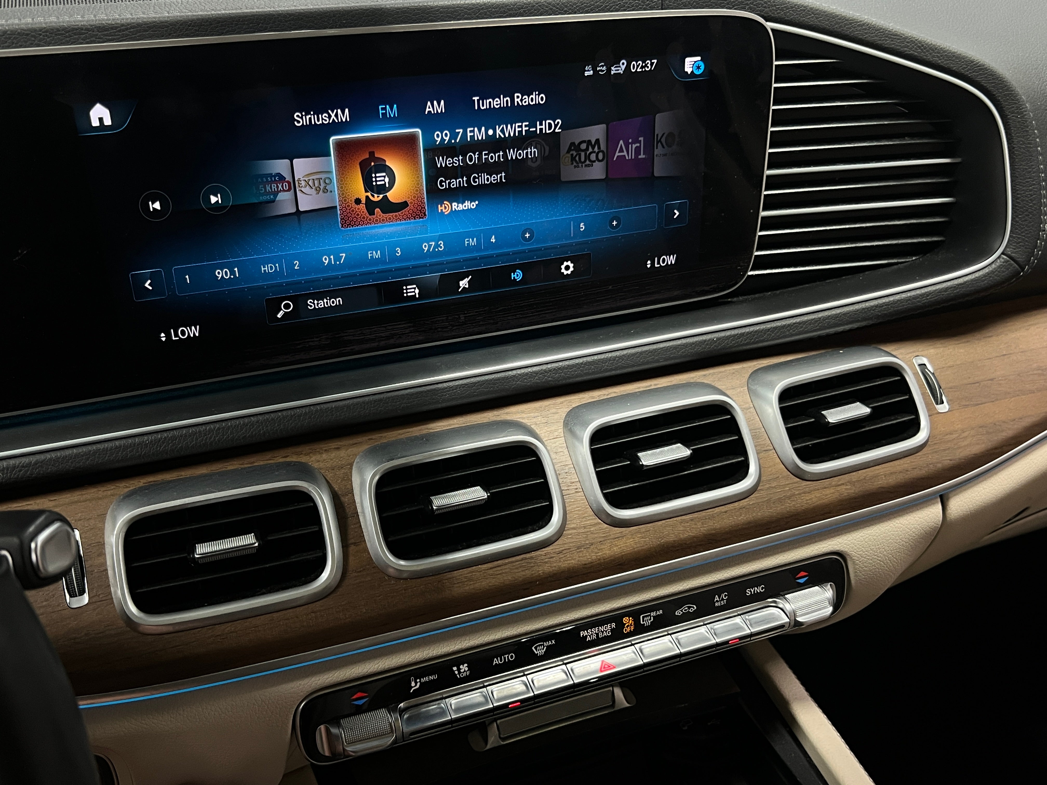 2022 Mercedes-Benz GLS 450 4MATIC 3