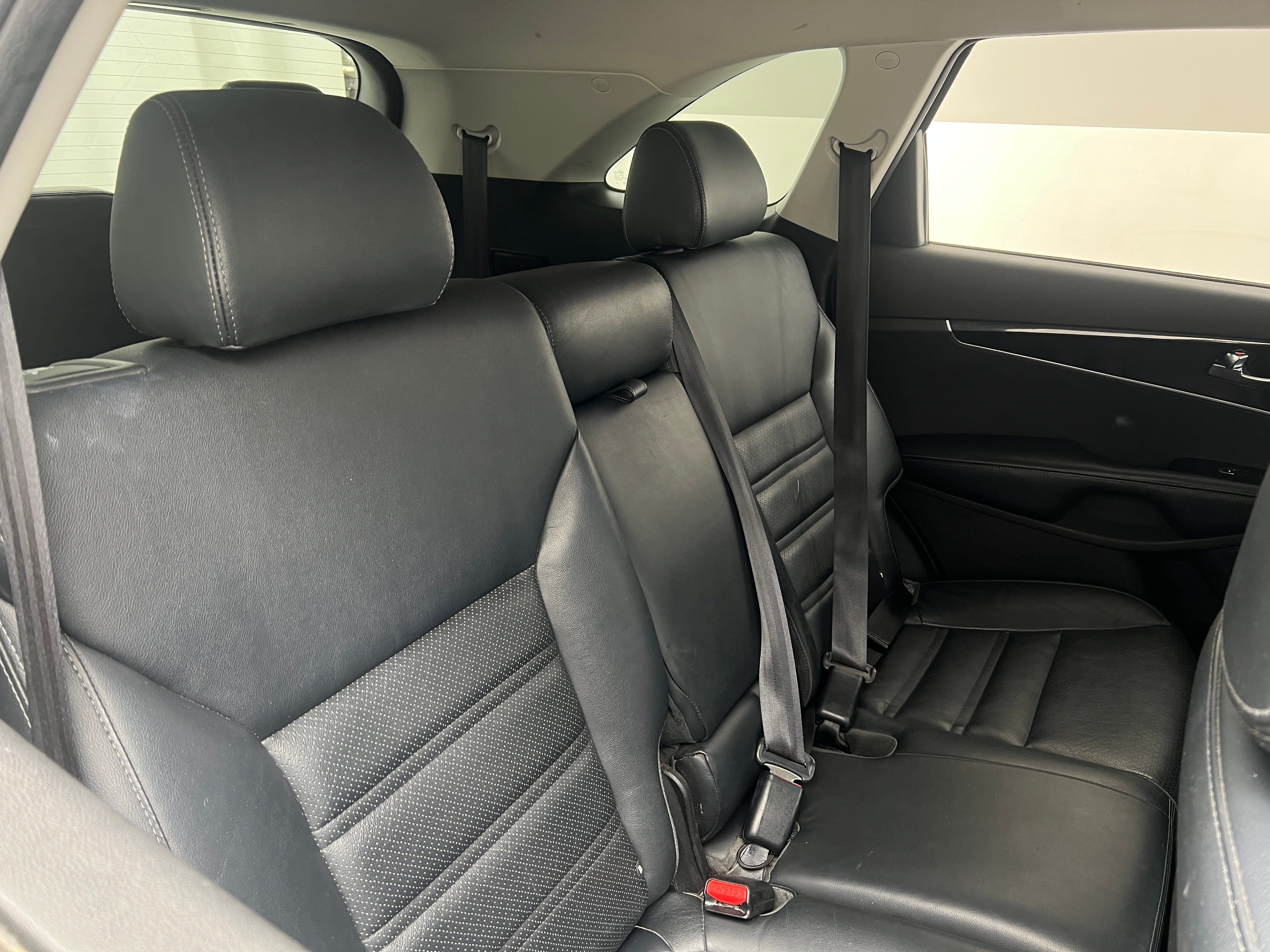 2016 Kia Sorento EX 5