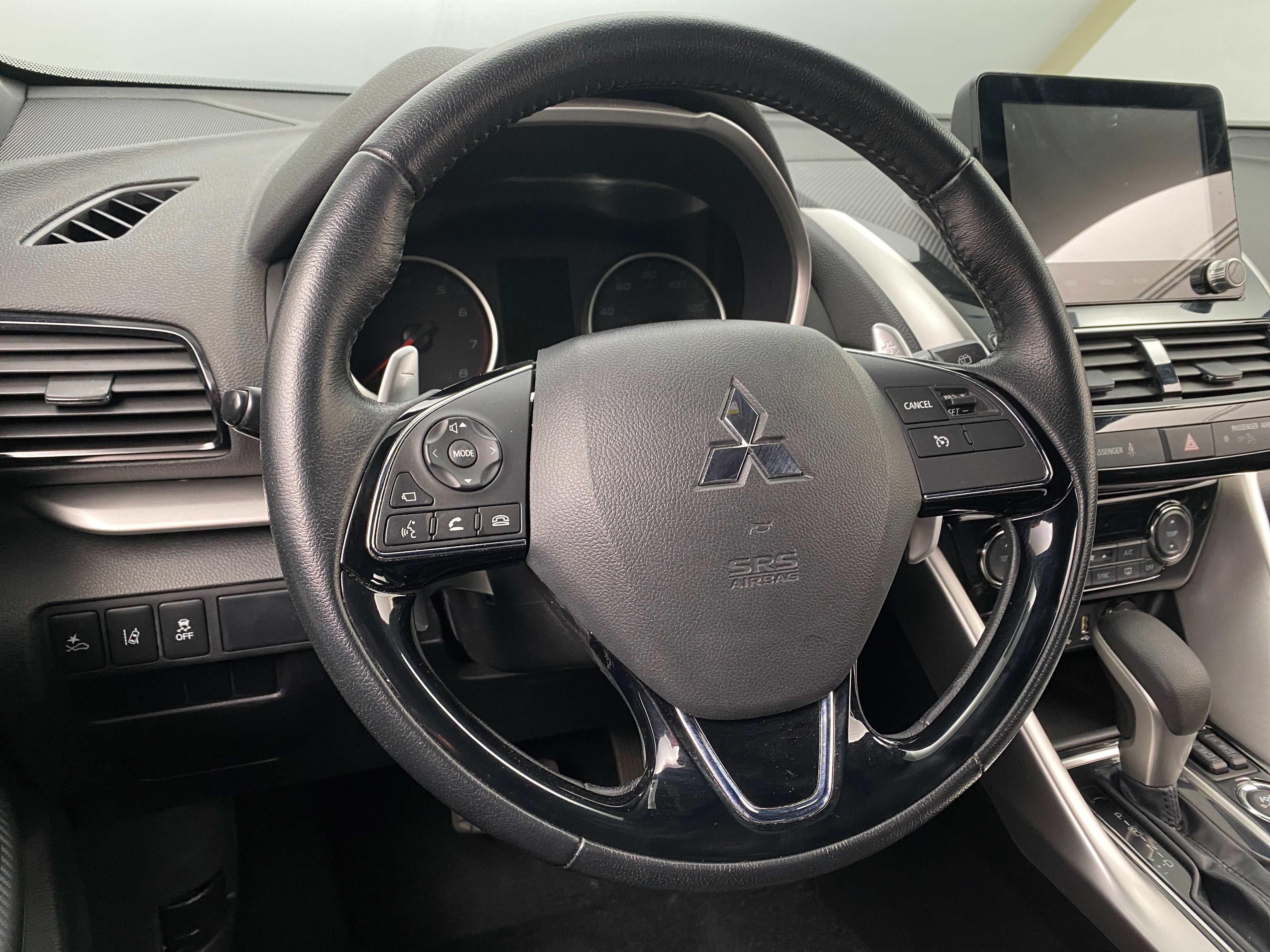 2022 Mitsubishi Eclipse Cross SEL 4