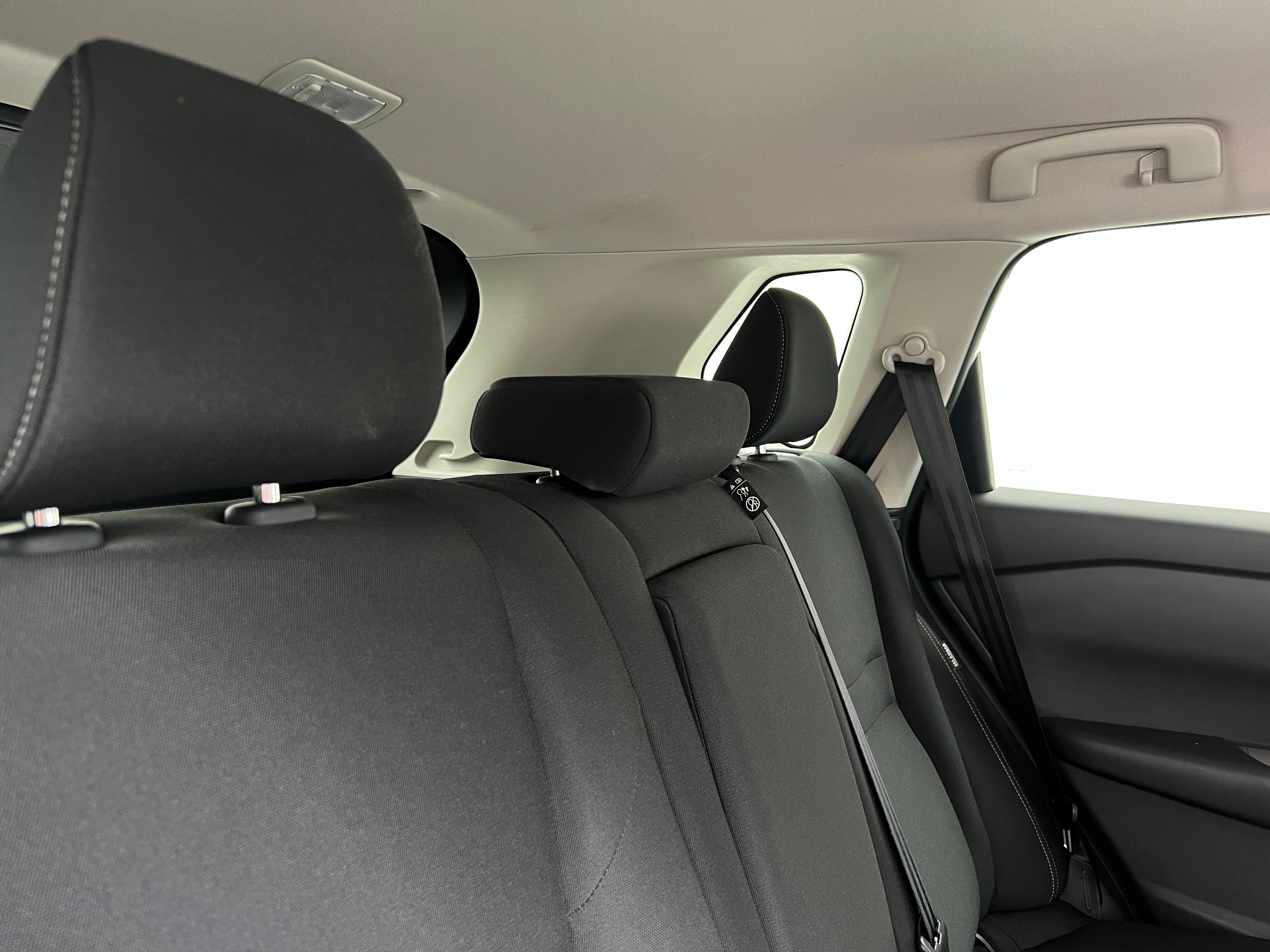 2024 Nissan Rogue S 6