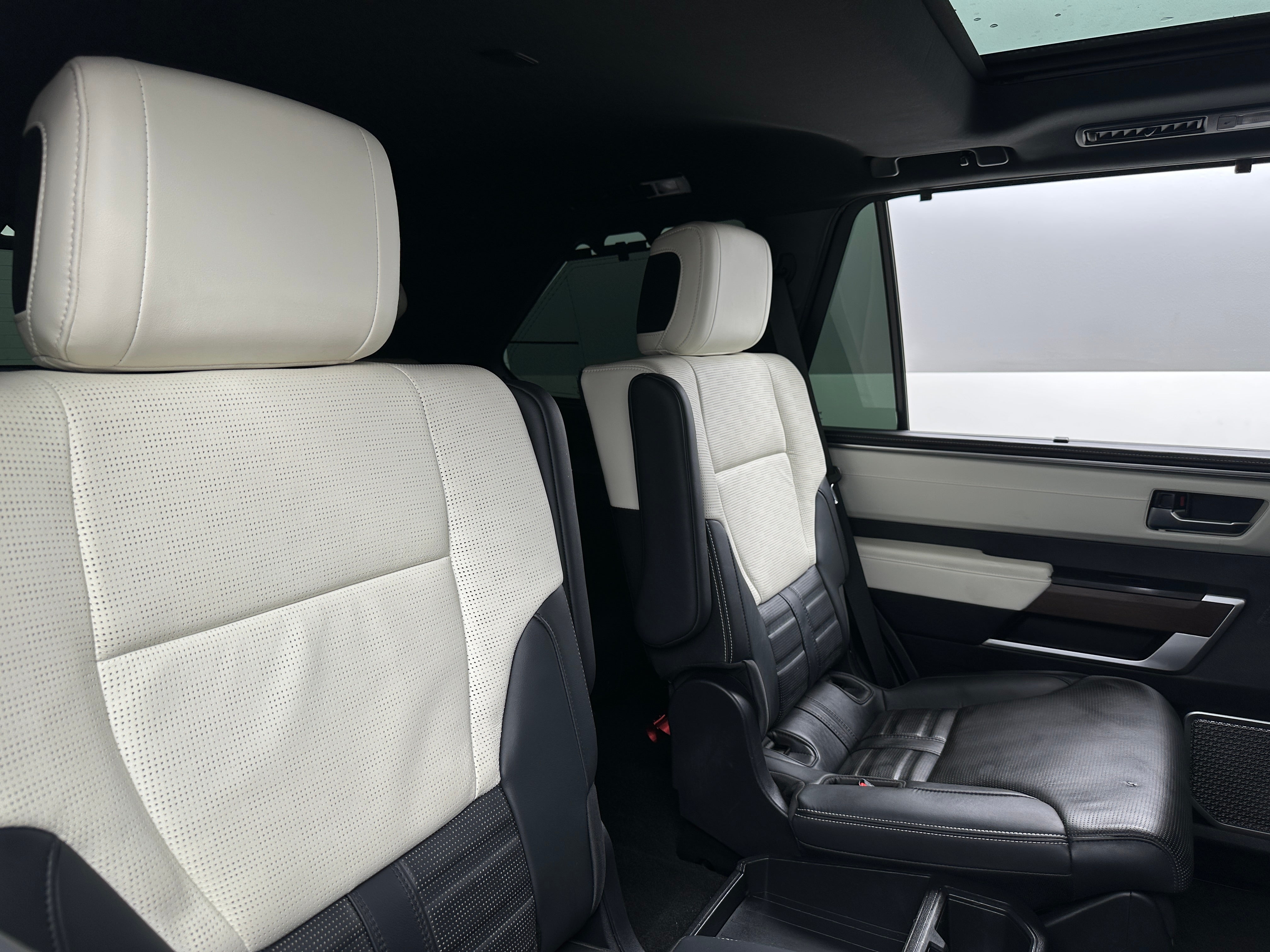 2023 Toyota Sequoia Capstone 5