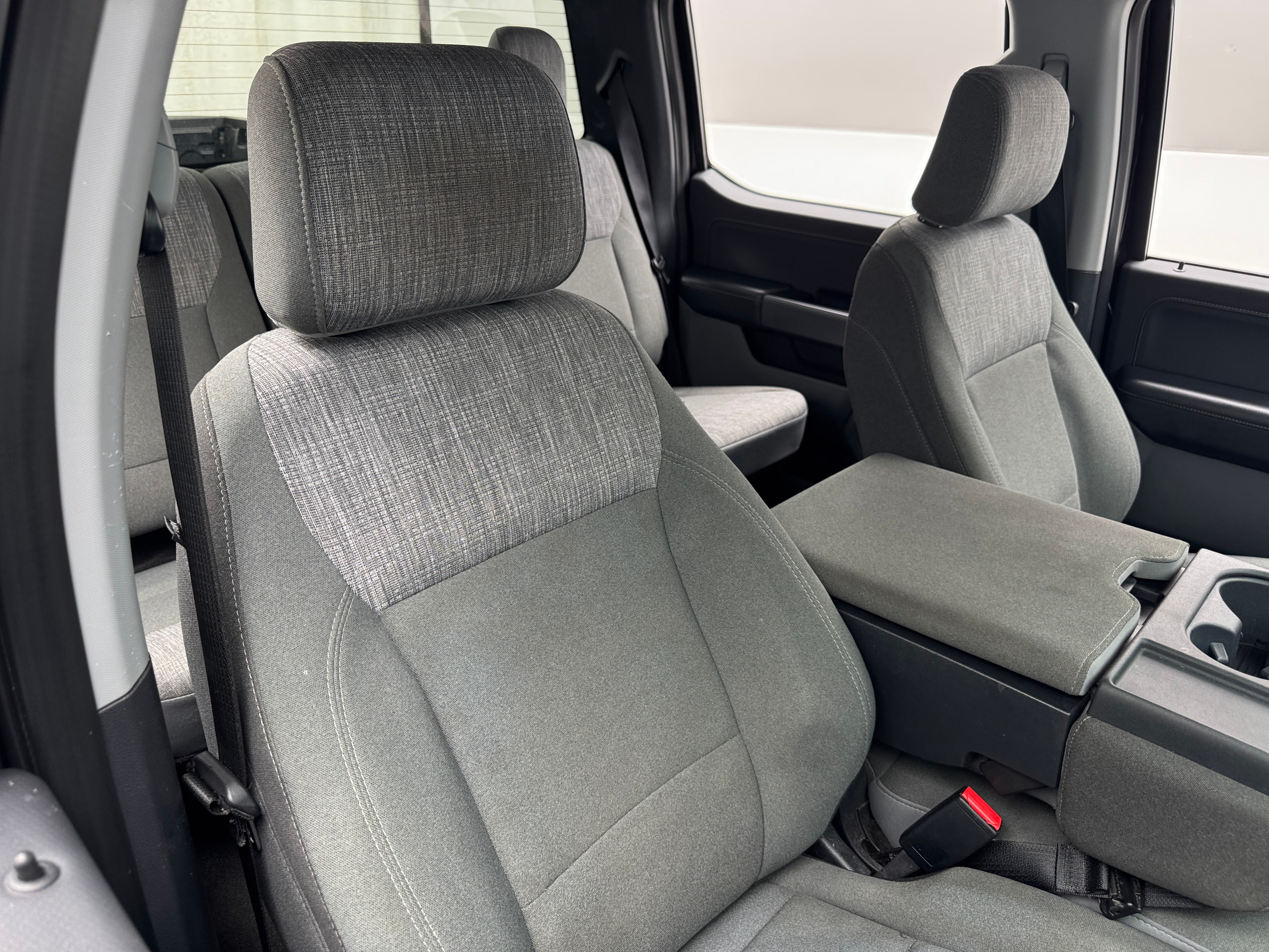 2023 Ford Econoline E-150 2