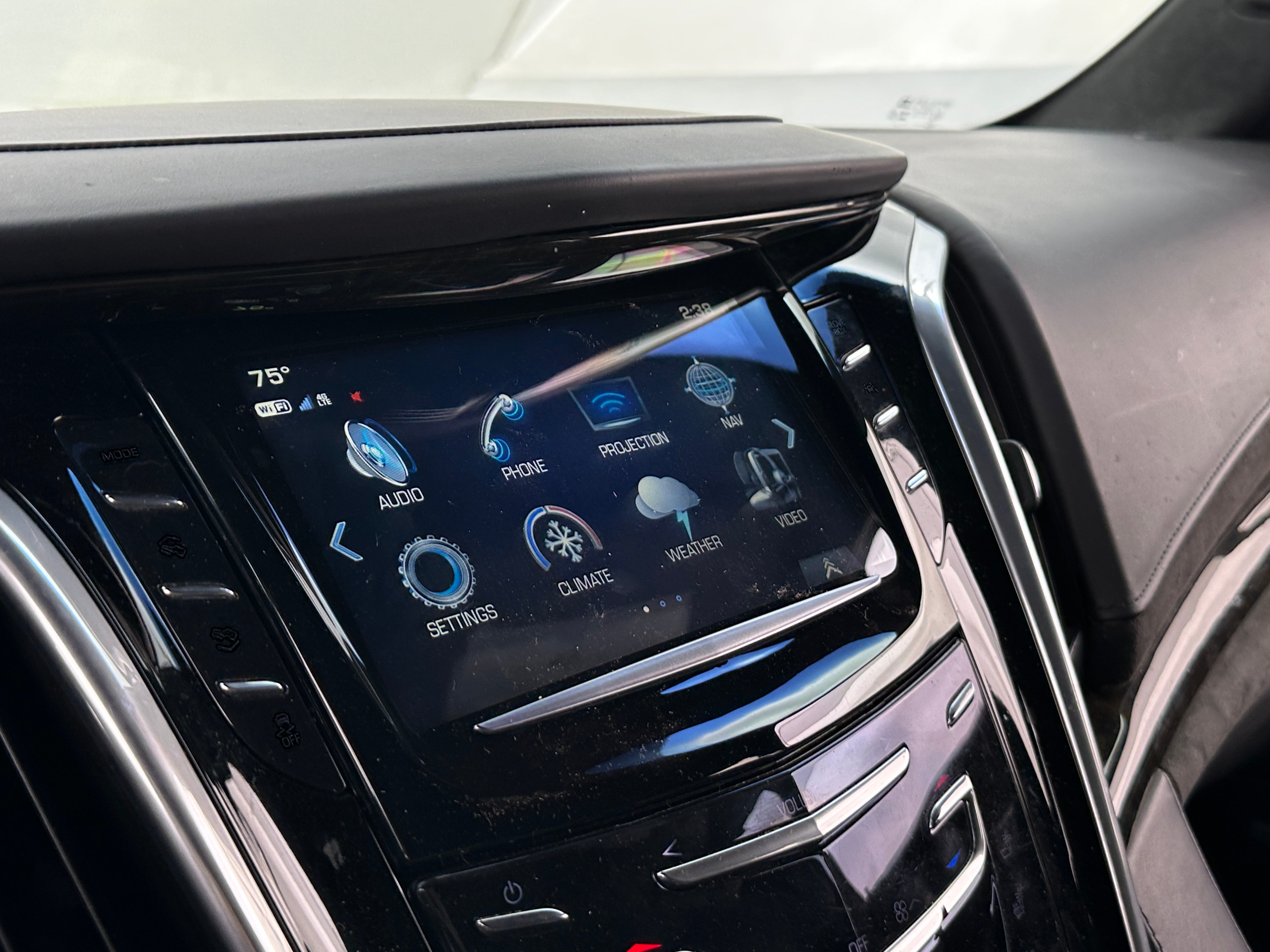 2019 Cadillac Escalade ESV Platinum 3