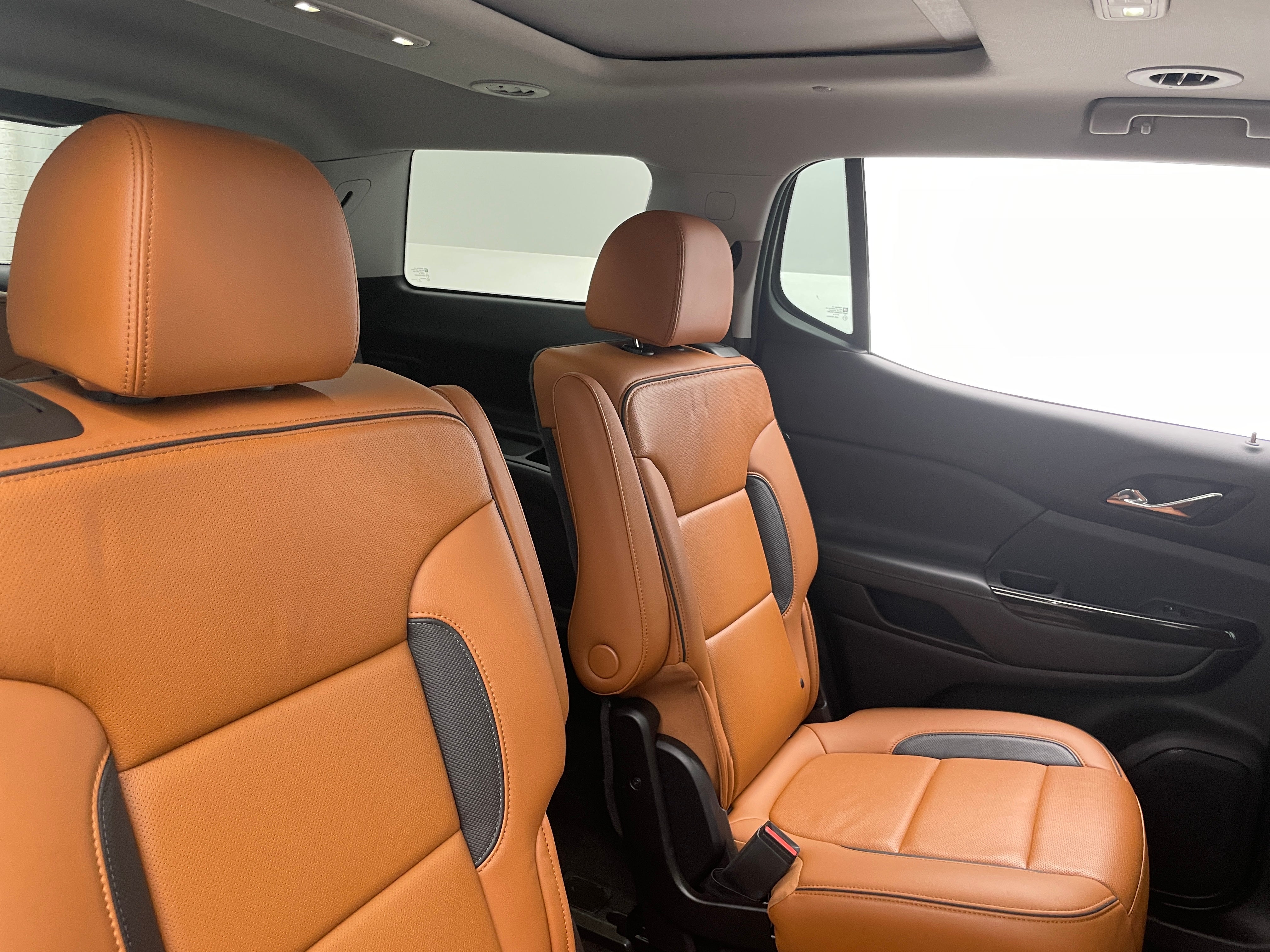 2020 GMC Acadia AT4 6
