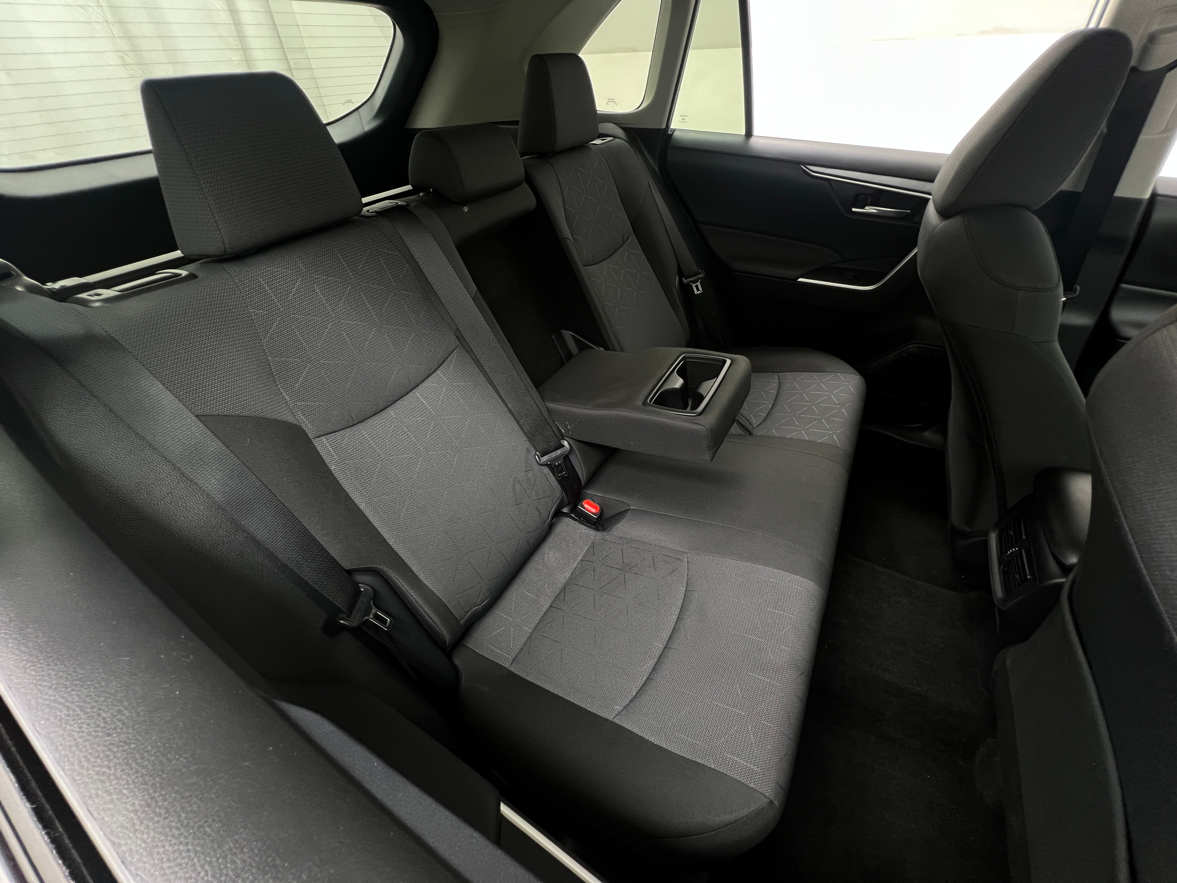 2024 Toyota RAV4 XLE 6