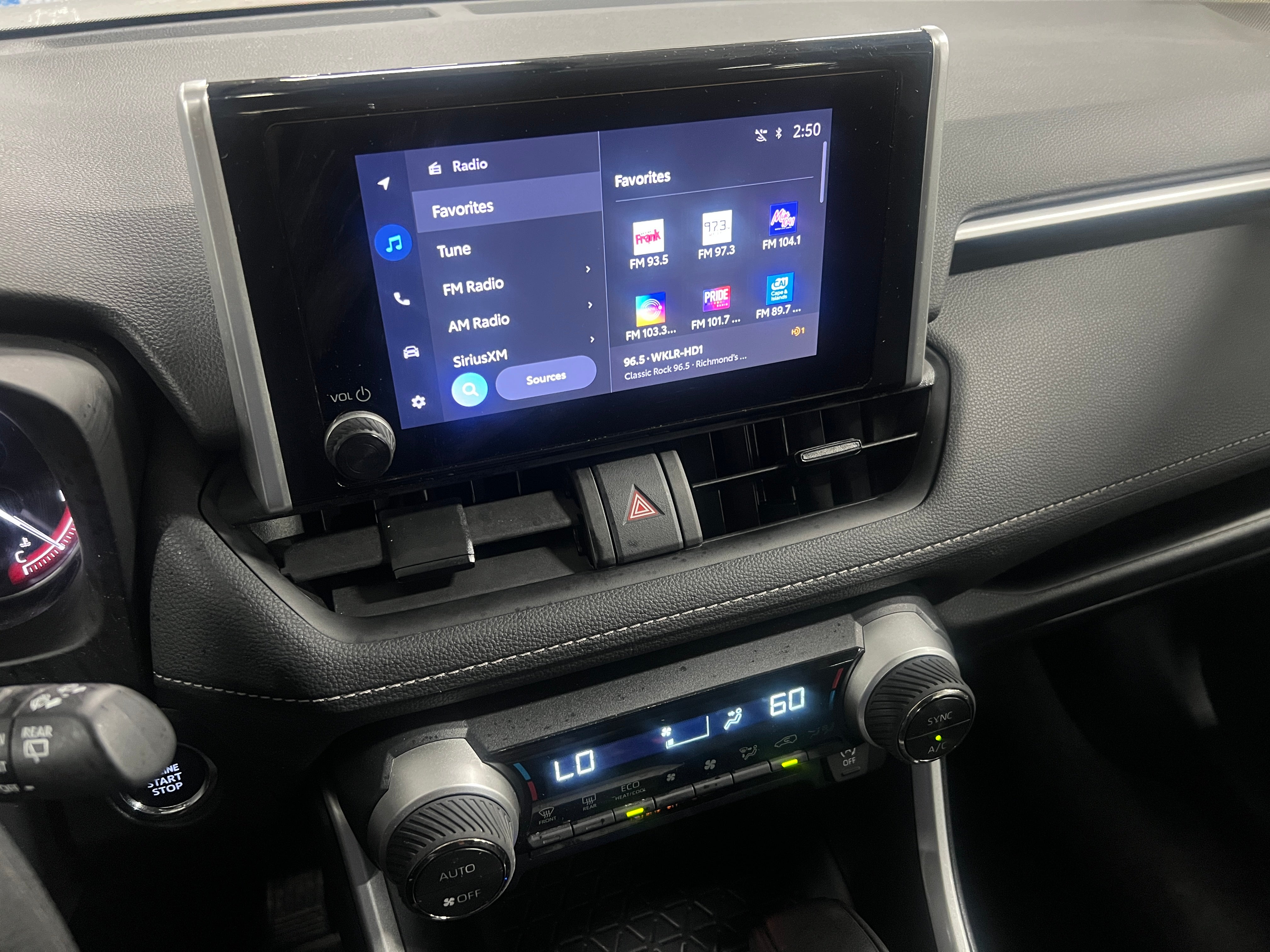 2024 Toyota RAV4 XLE 4