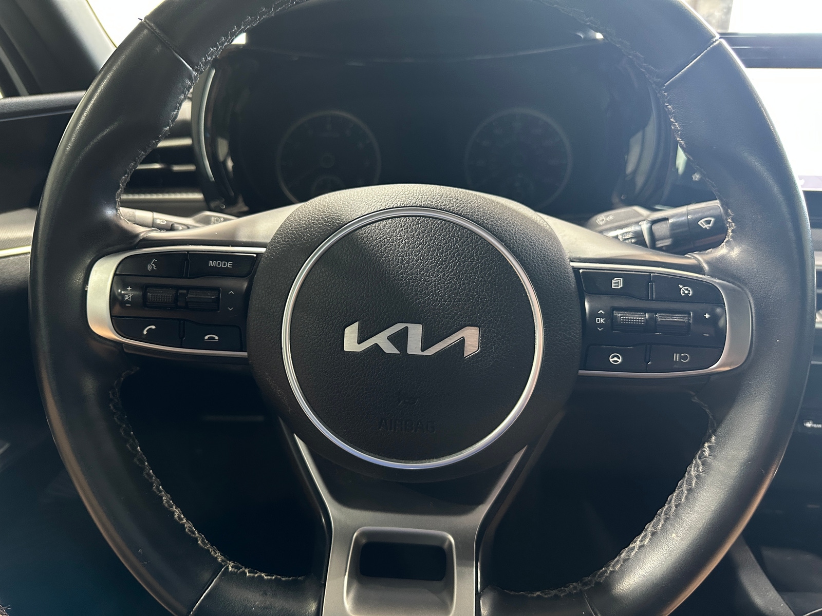 Thumbnail: 2022 Kia K5 - 4