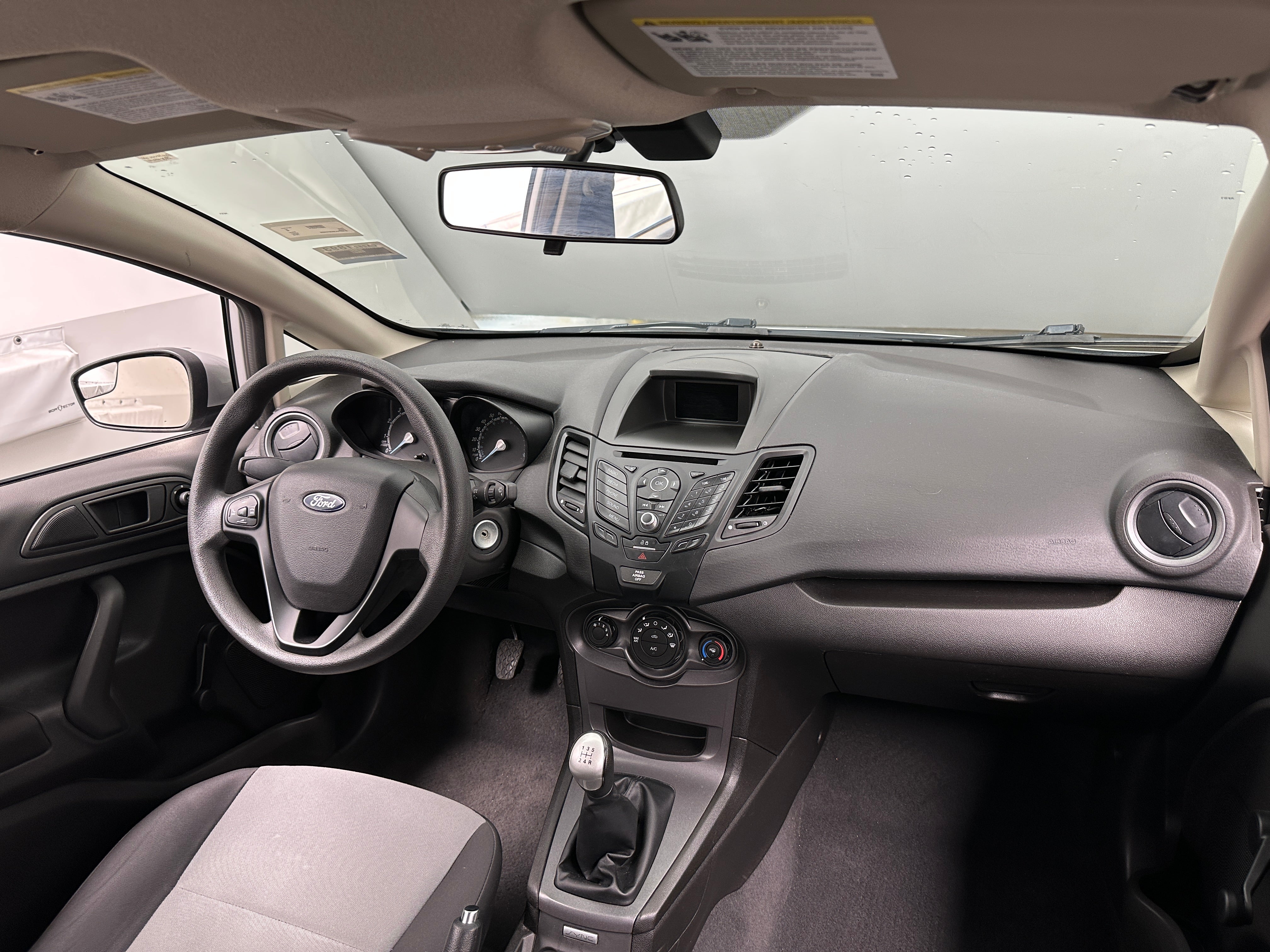2019 Ford Fiesta S 3