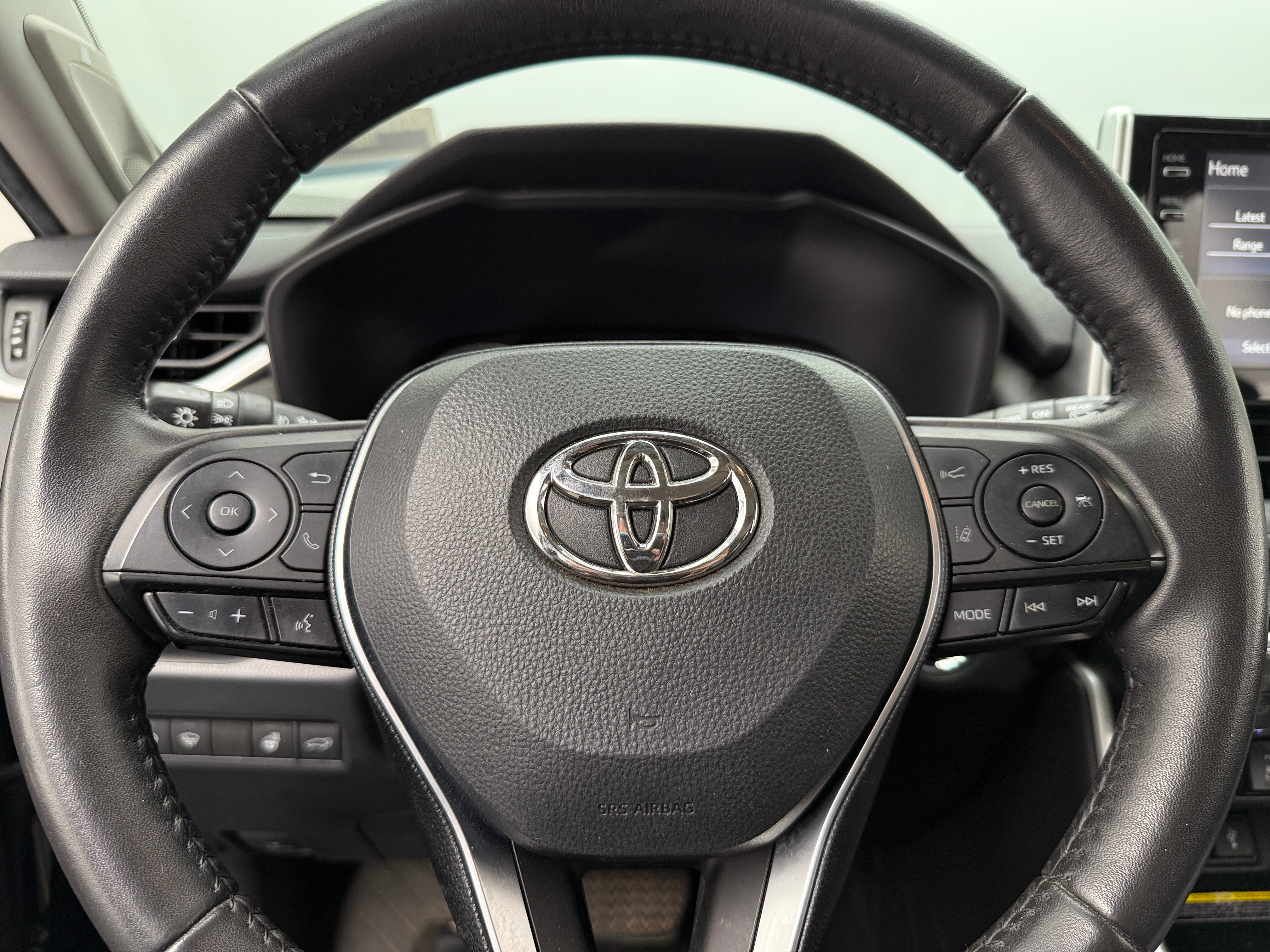 2020 Toyota RAV4 XLE Premium 4