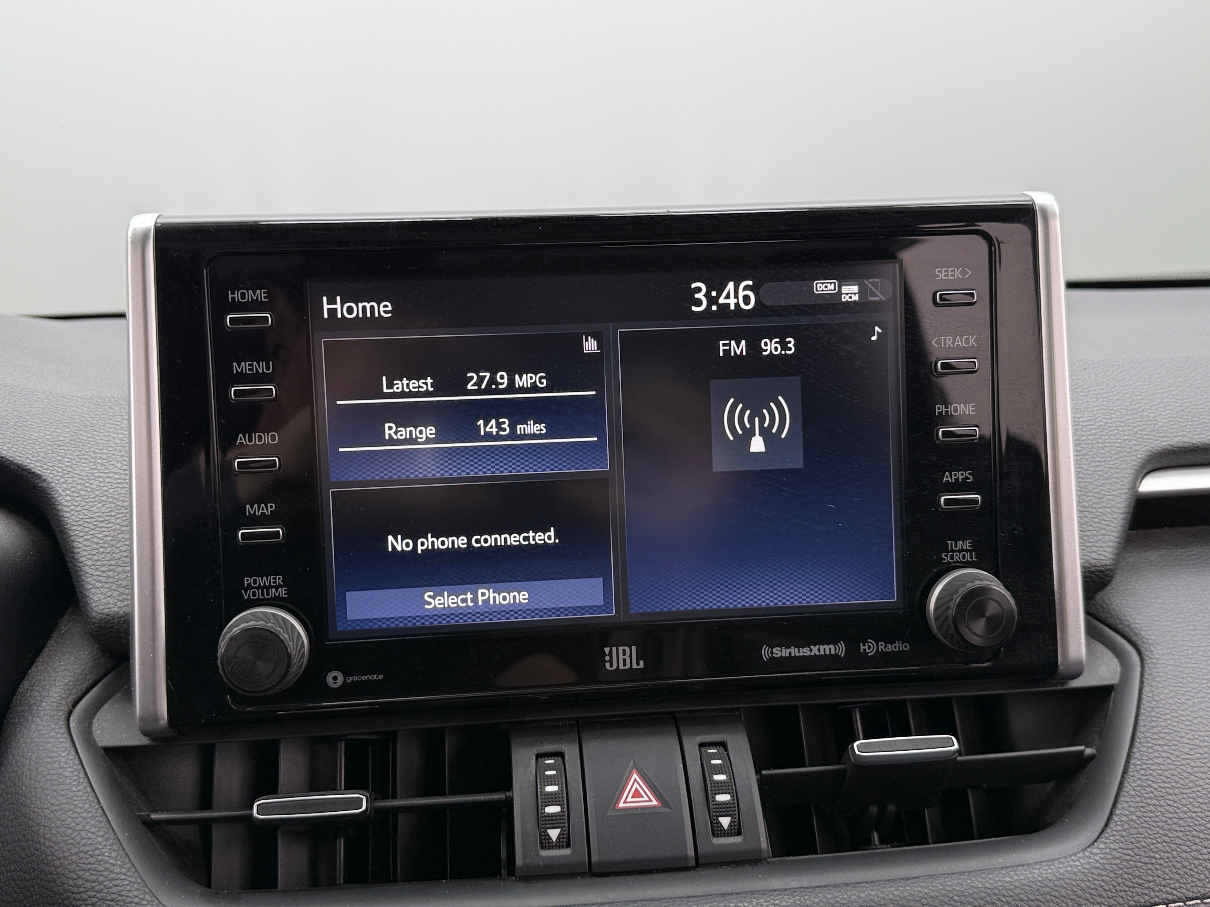 2020 Toyota RAV4 XLE Premium 3