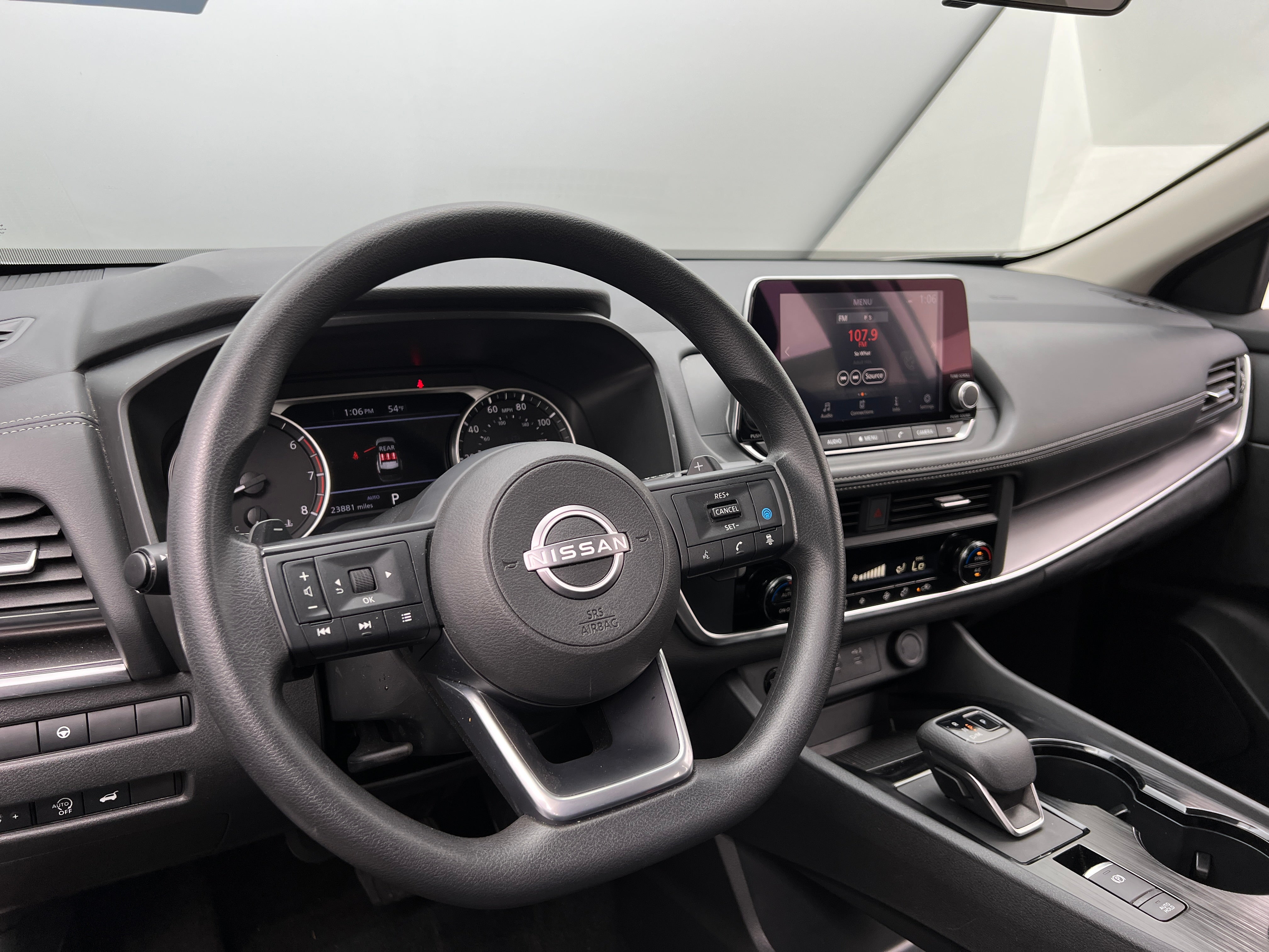 2024 Nissan Rogue SV 5