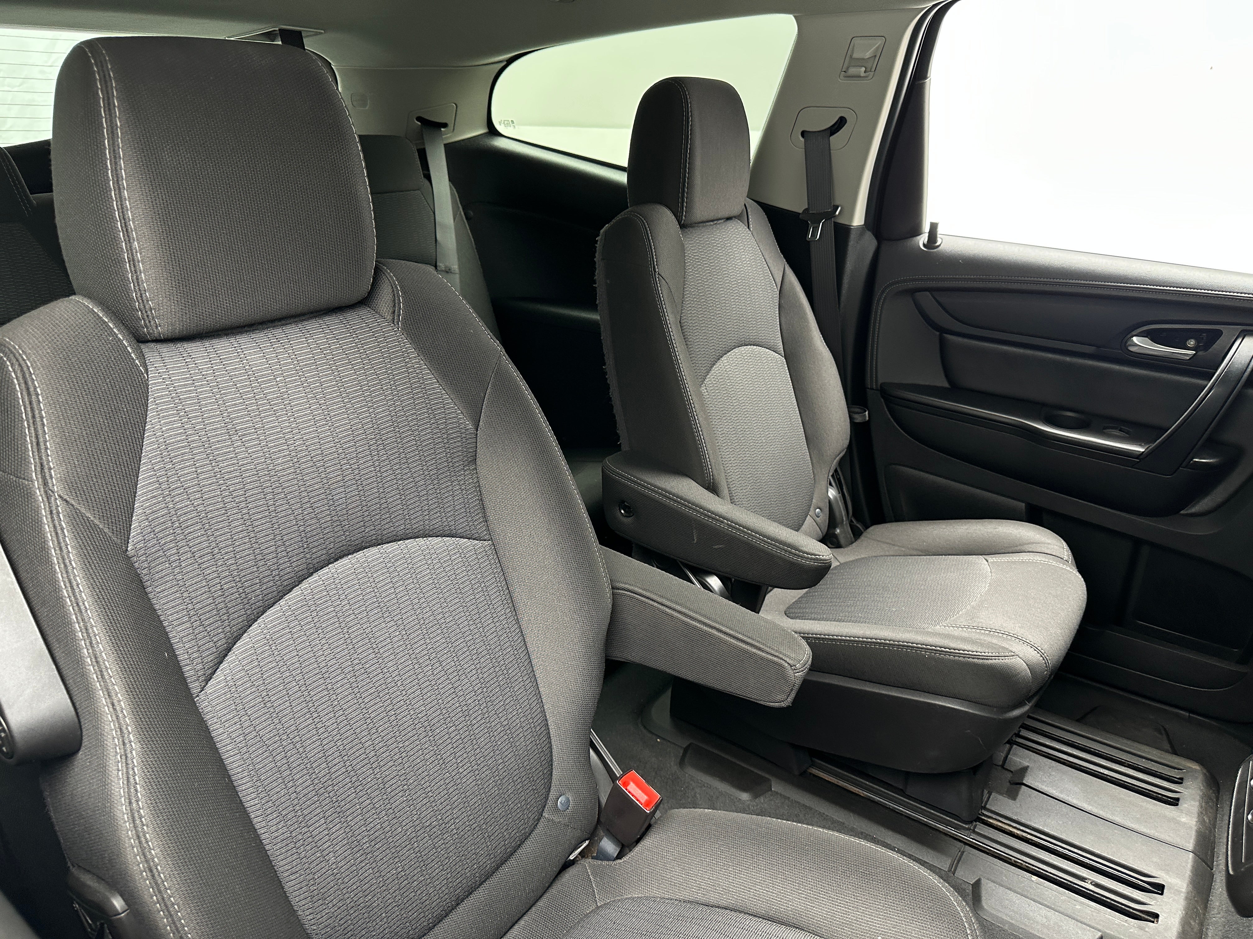 2017 Chevrolet Traverse LT 6