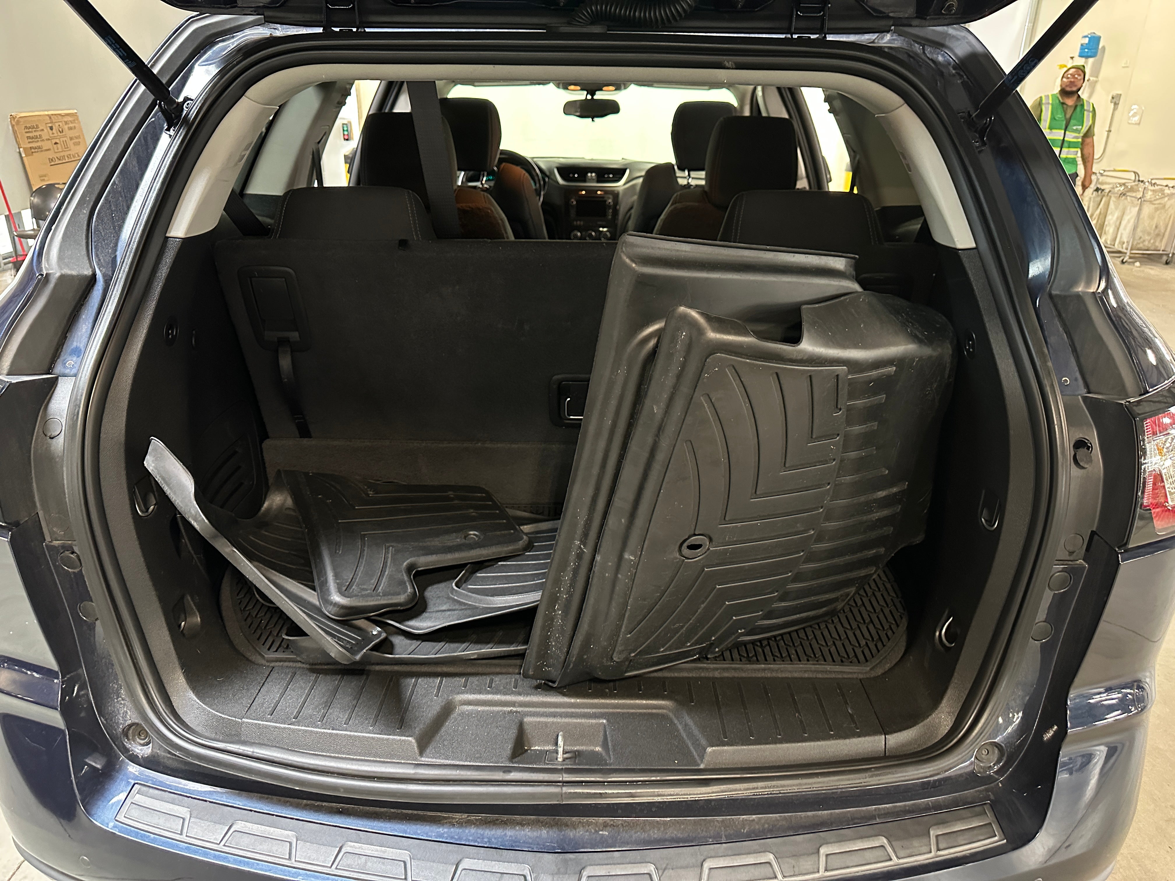 2017 Chevrolet Traverse LT 7