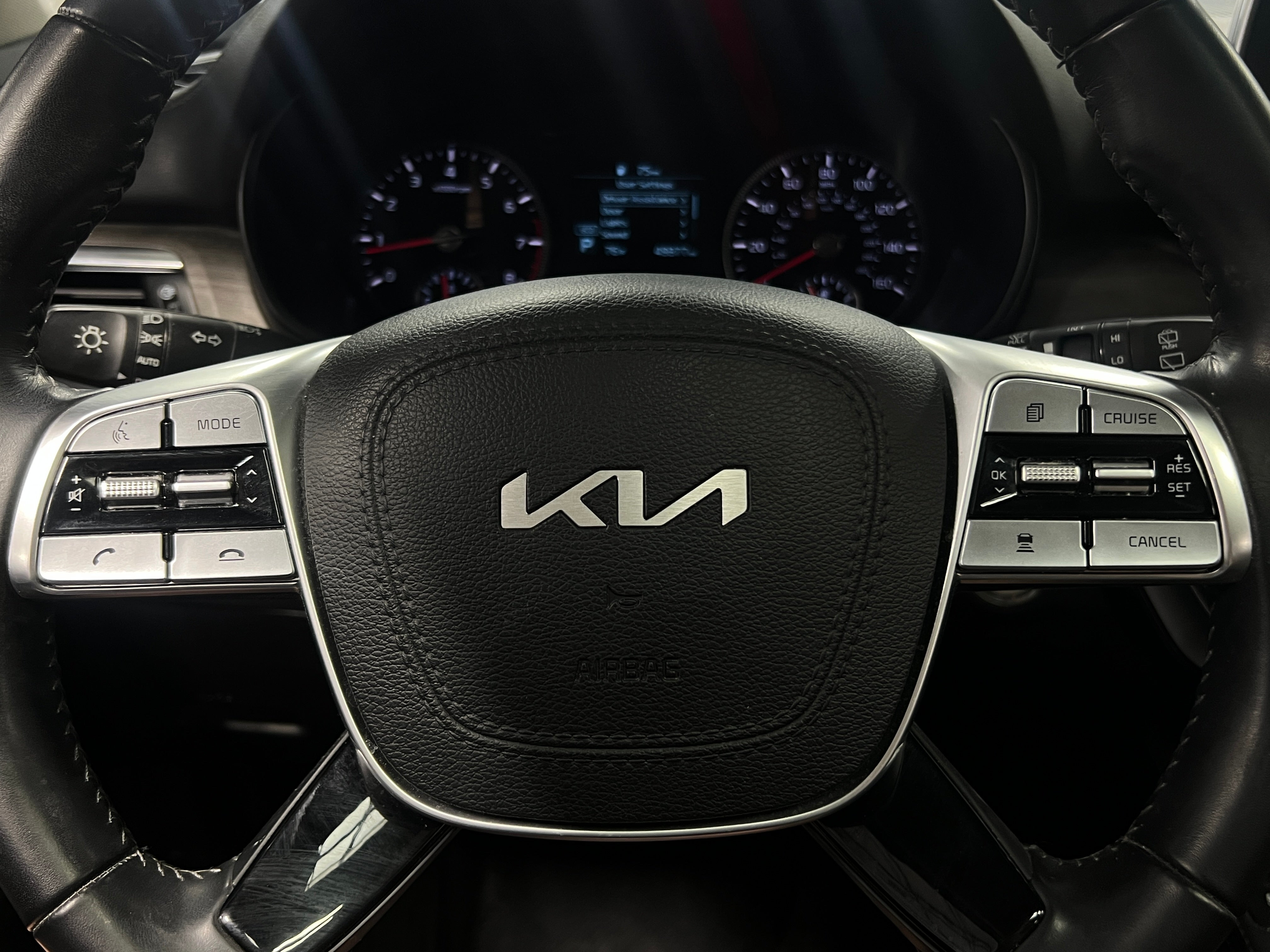 2022 Kia Telluride EX 4
