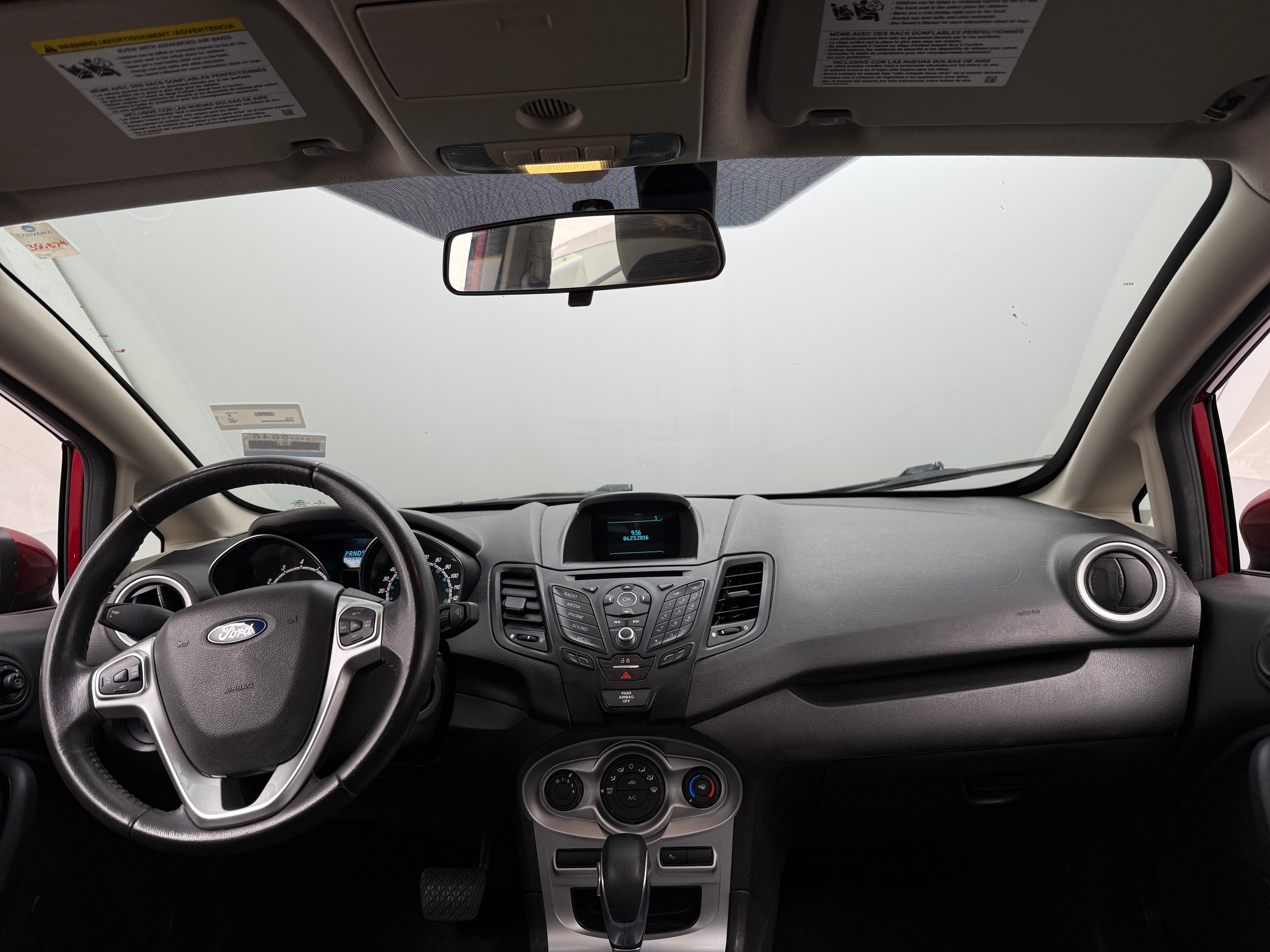 2016 Ford Fiesta SE 3