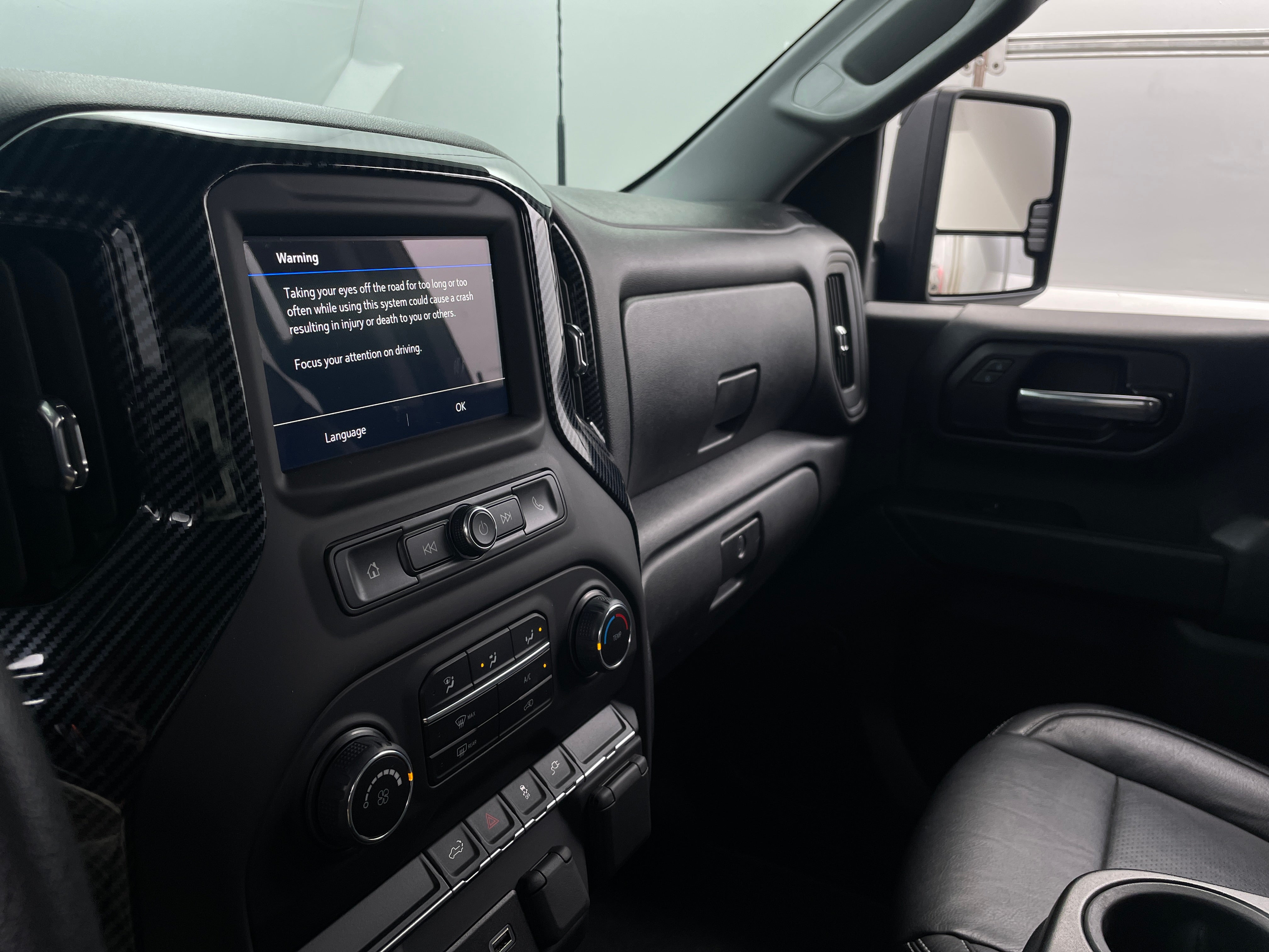 2022 Chevrolet Silverado 2500 Custom 4