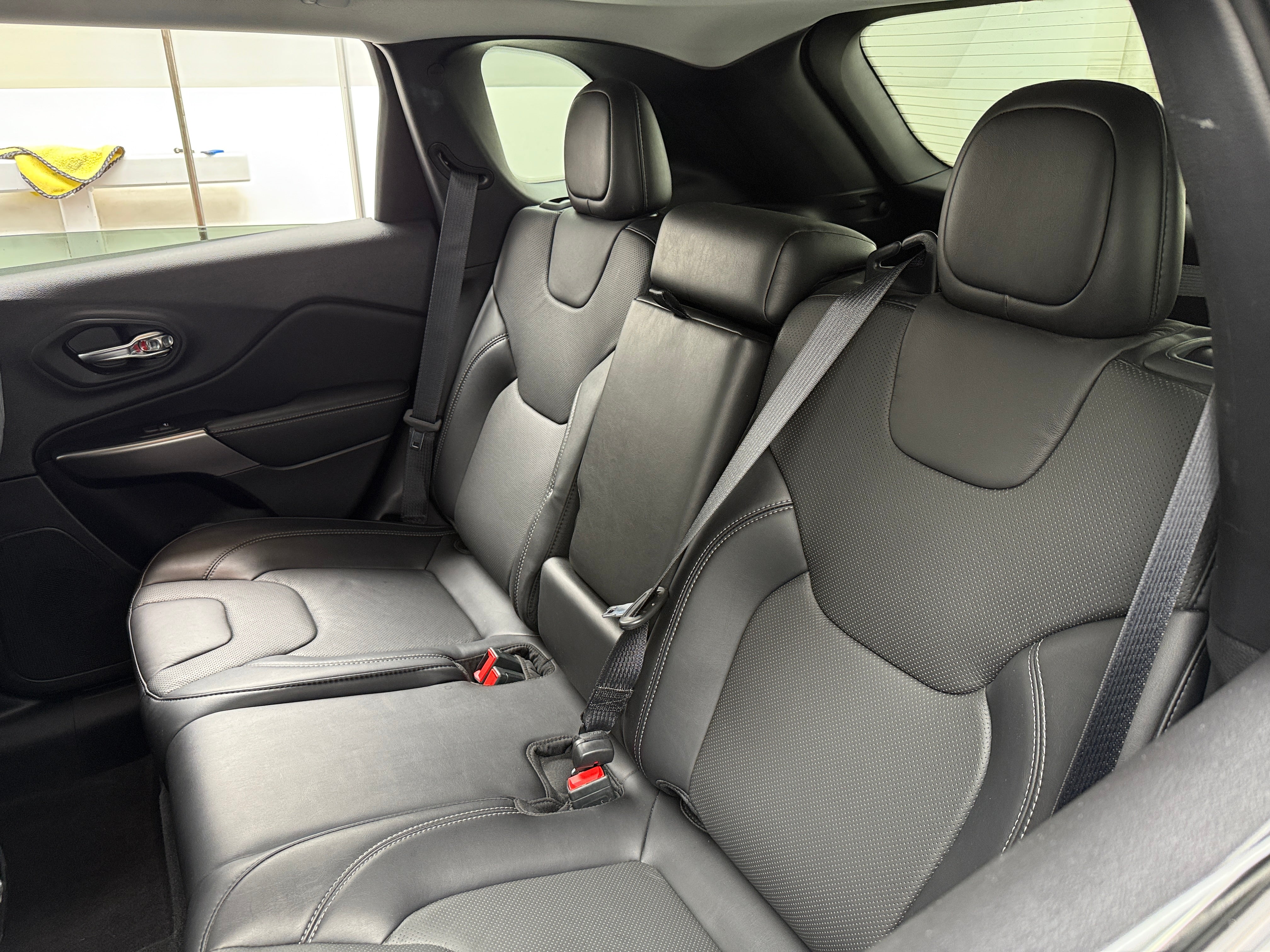 2021 Jeep Cherokee Limited Edition 5