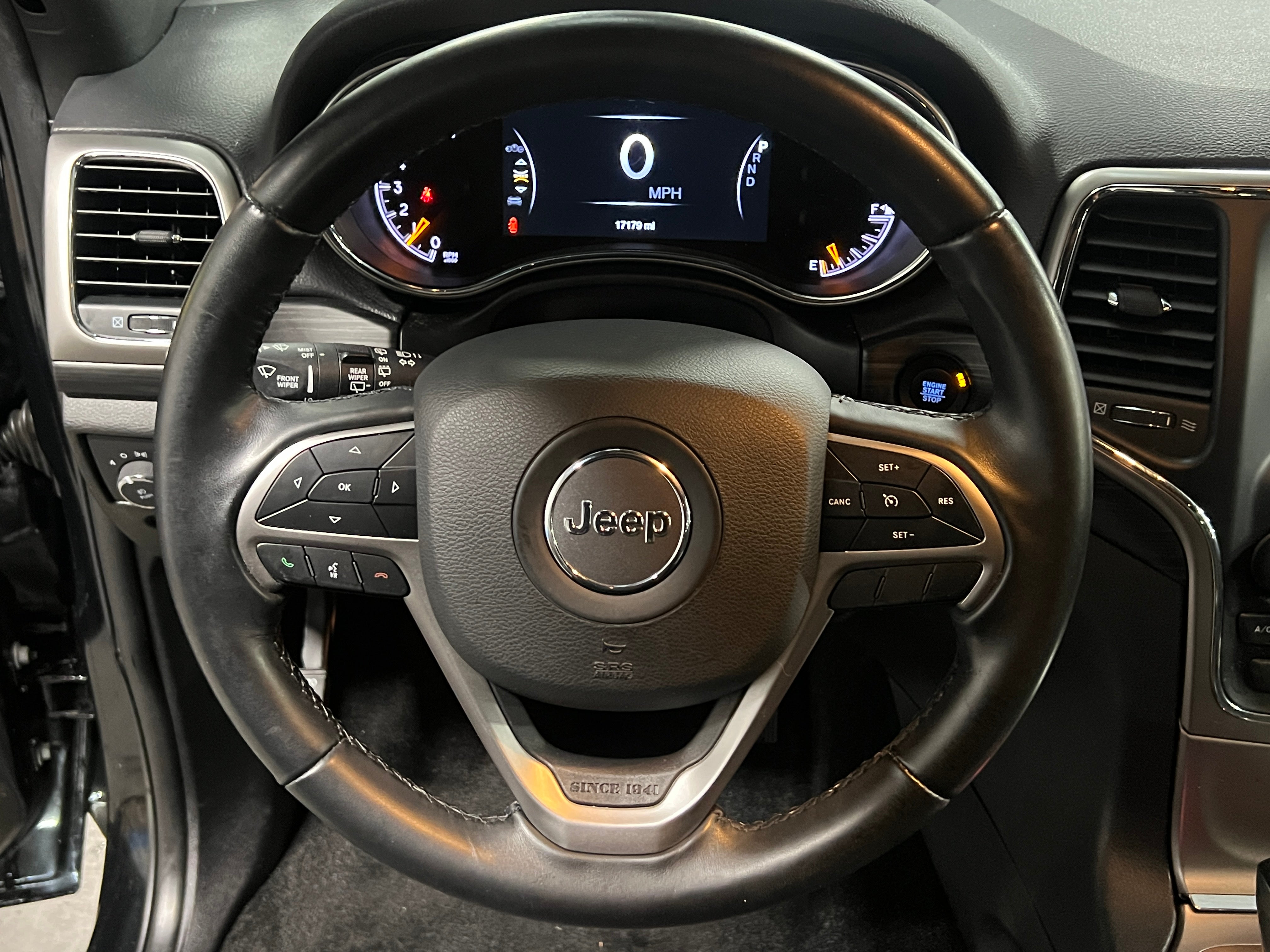 2021 Jeep Grand Cherokee Laredo 5