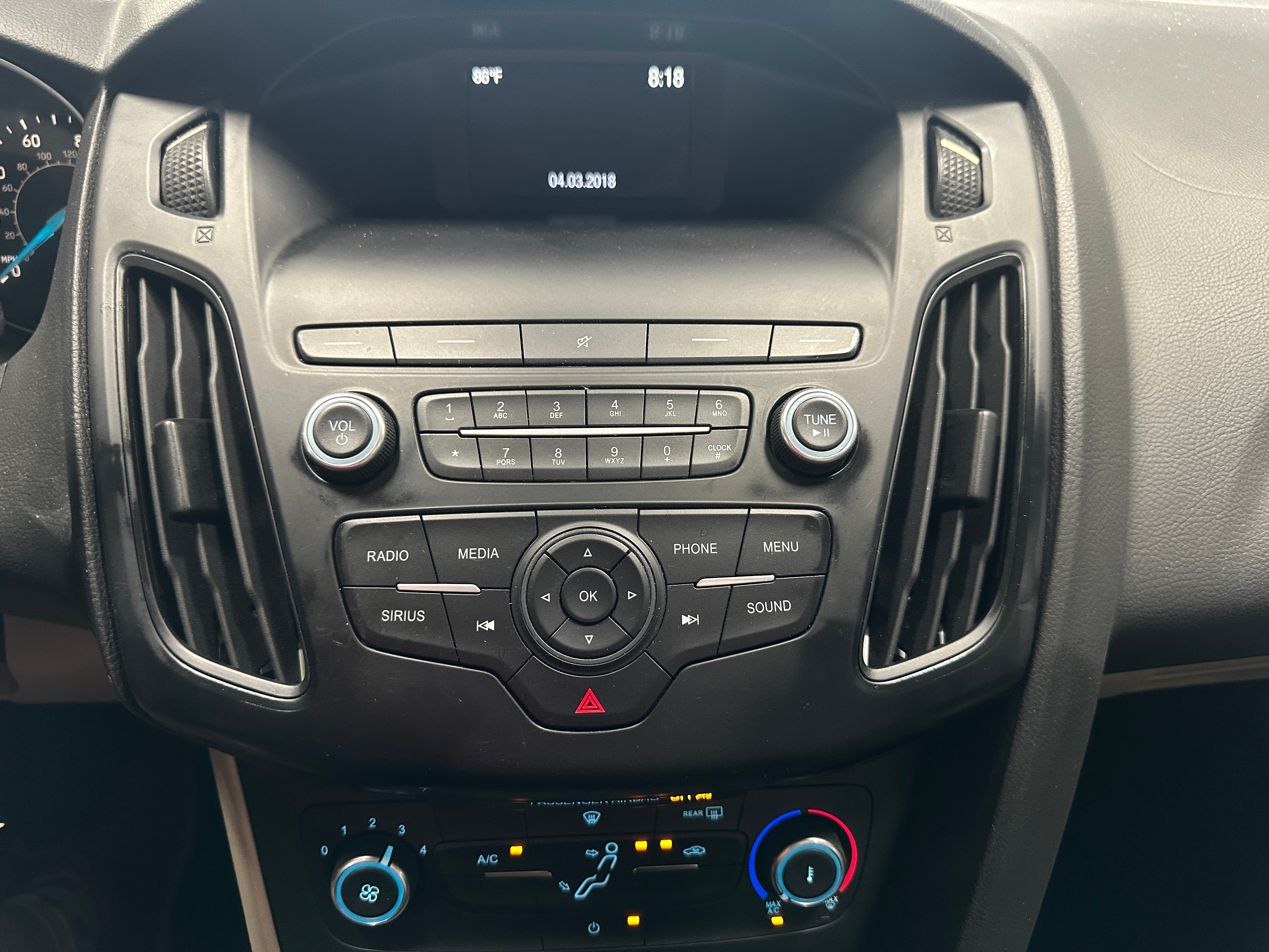 2018 Ford Focus SE 4